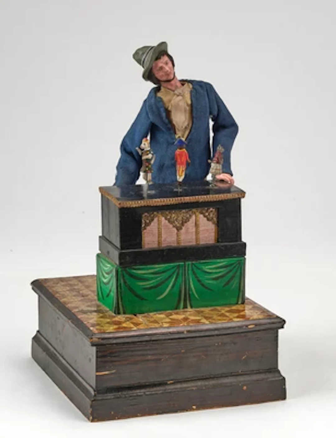 Mechanischer "Werkelmann" mit Spielwerk