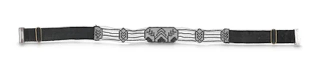 Halsband mit Perlstickerei, in der Art der Wiener Werkstäte, um 1900/15