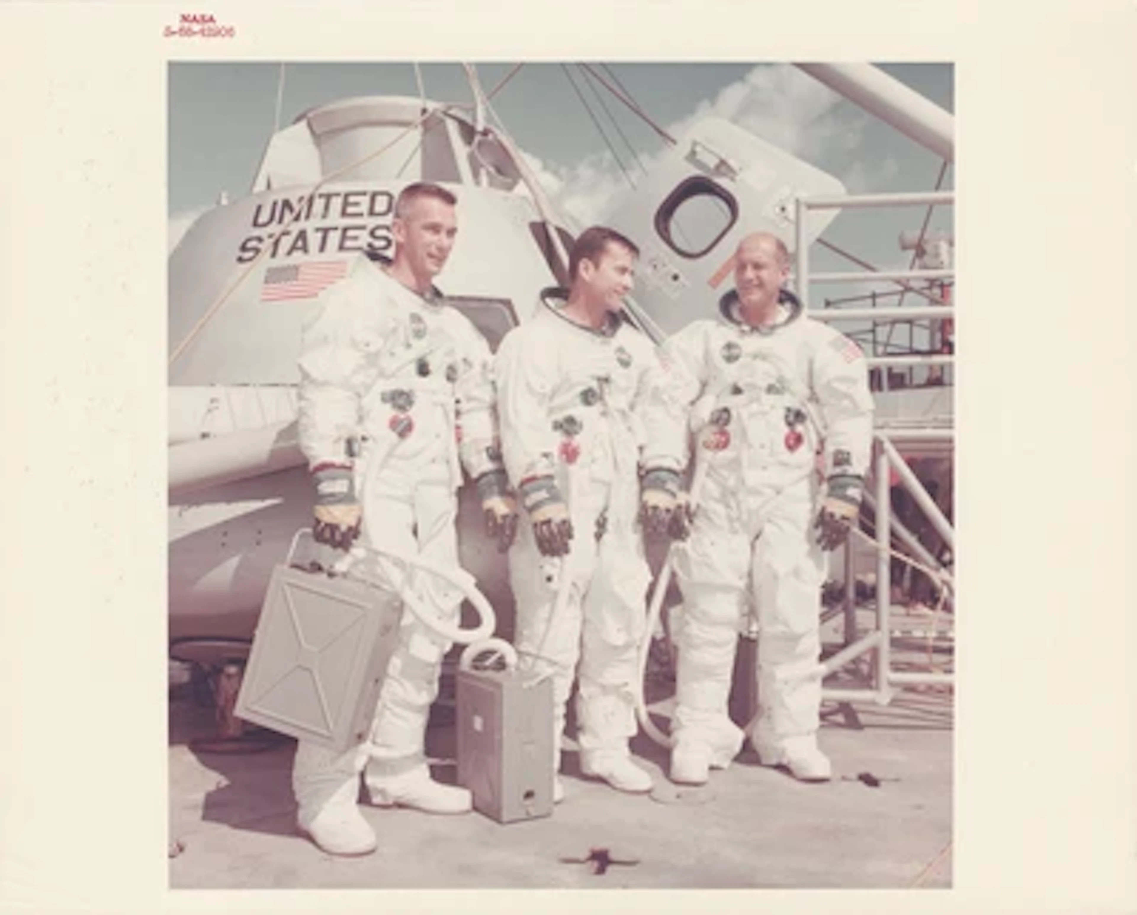 APOLLO 10 - The Pathfinders to Another World