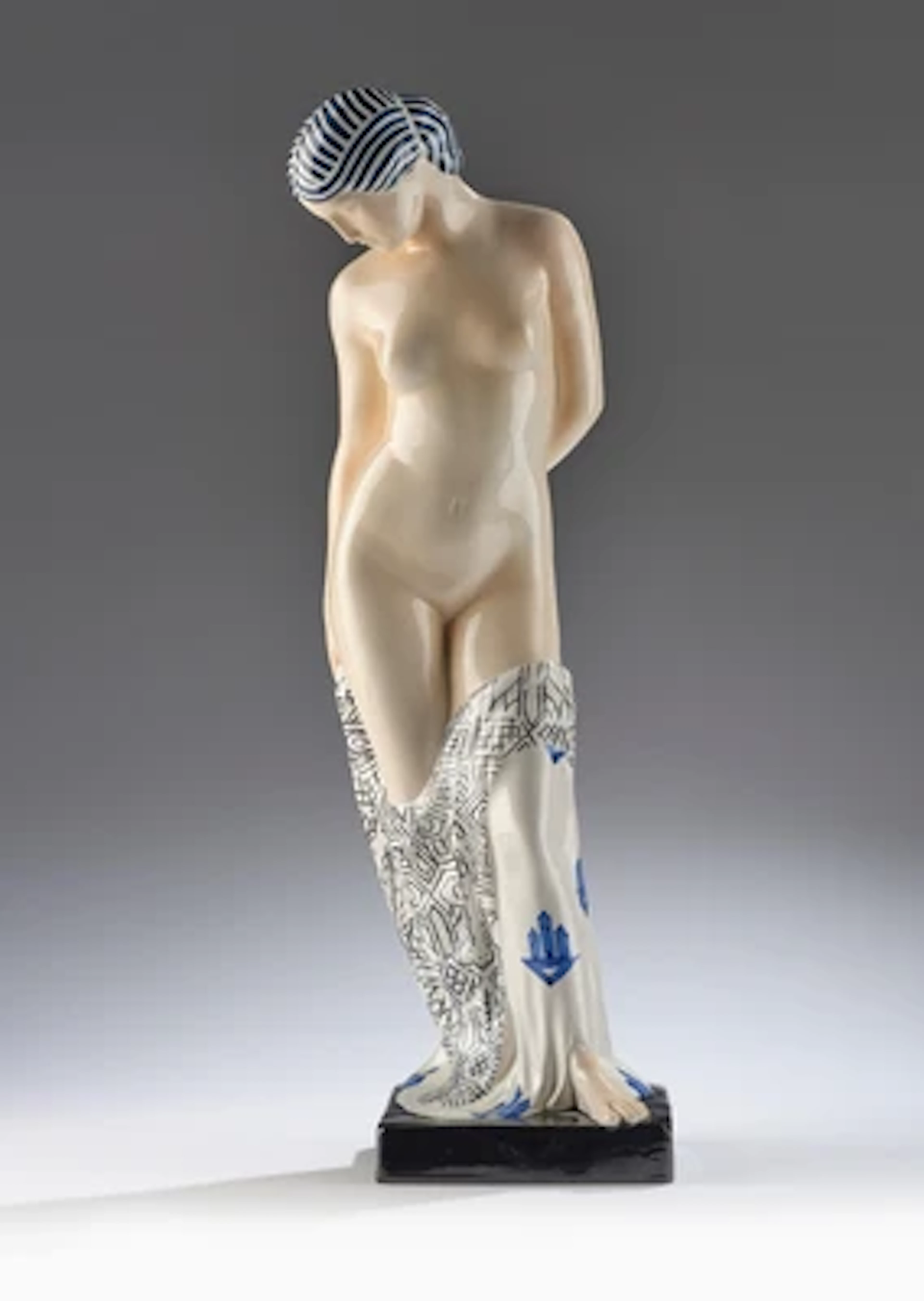 Figur: "Schönheit", Modellnummer: 7, Entwurf: um 1909, Ausführung: Firma Goldscheider, Stoob, 1987 bis 1994