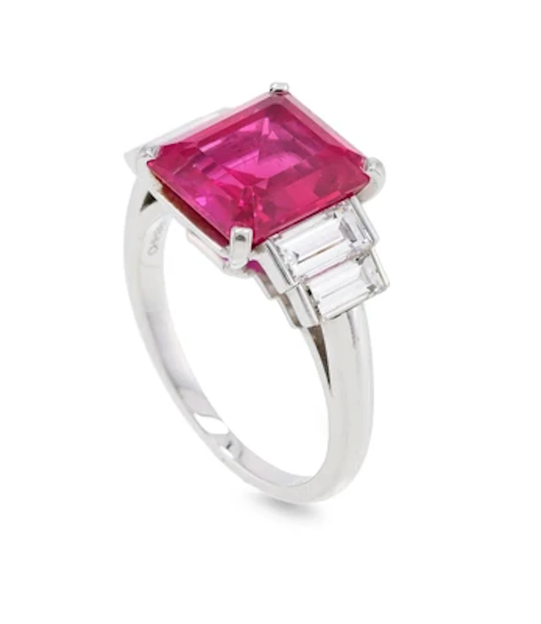 Cartier diamond ring with untreated Vietnamese ruby 5.50 ct