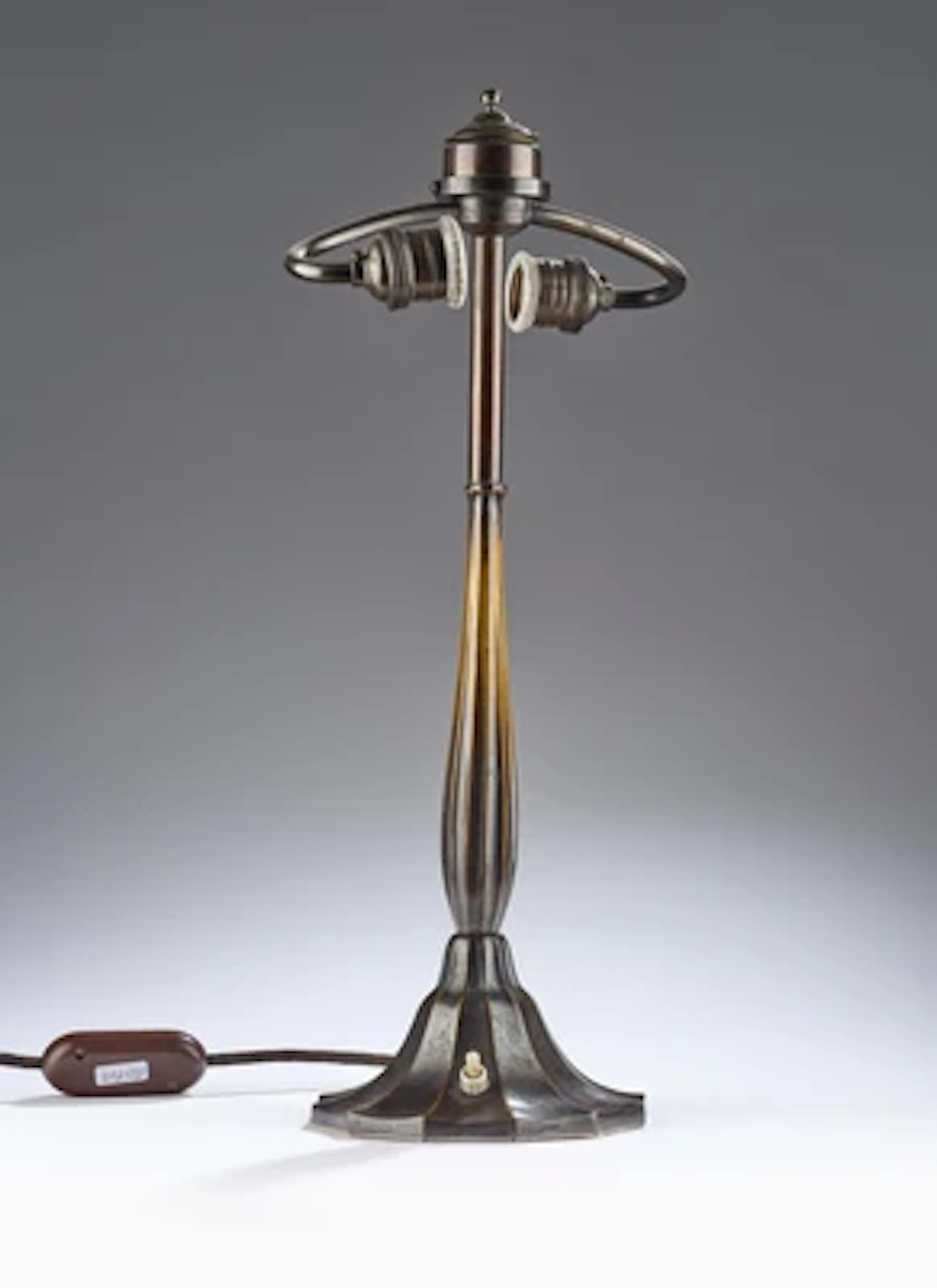 Lampenfuß im Stil der Wiener Werkstätte, Entwurf: um 1930
