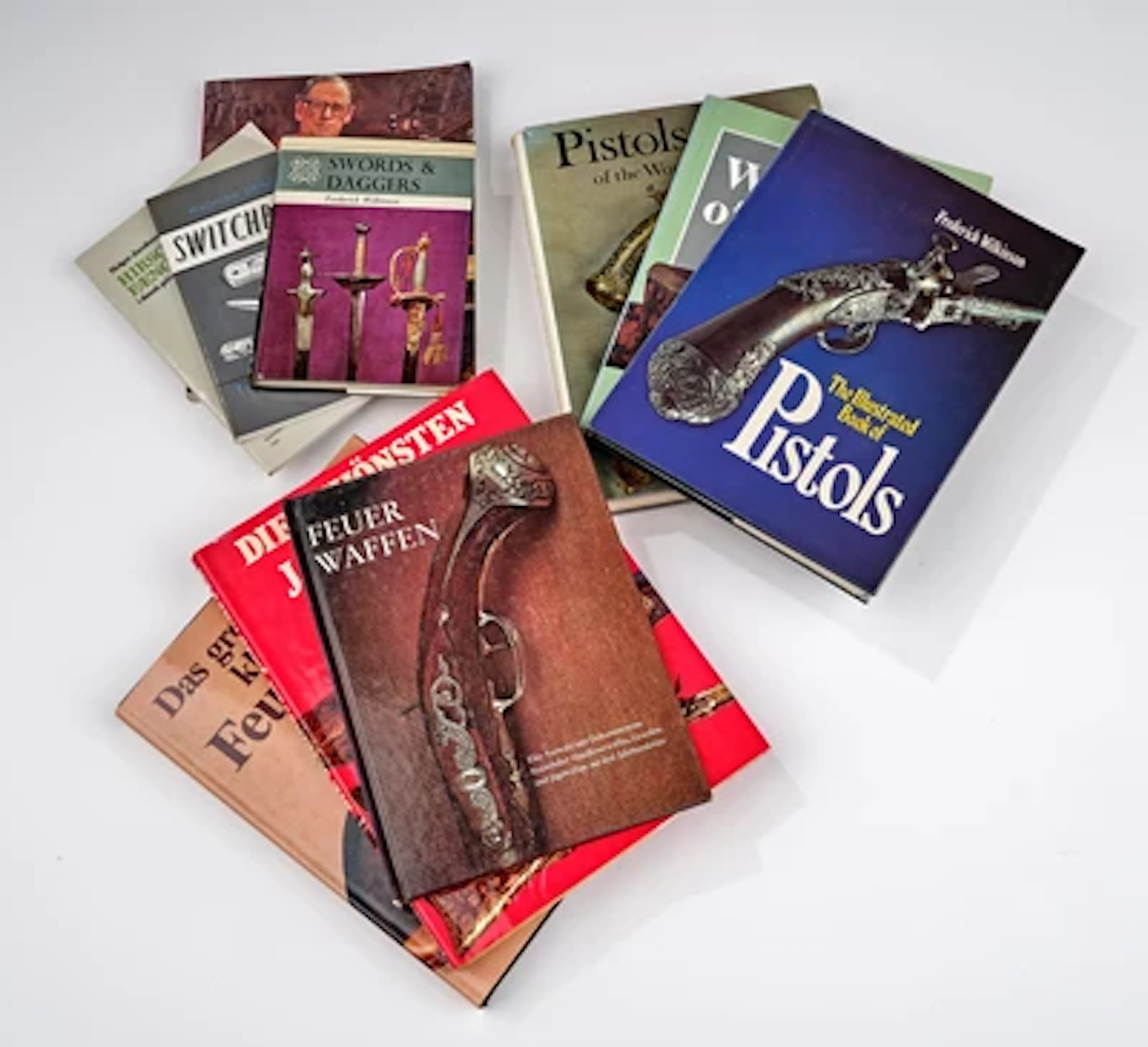 Konvolut Waffenliteratur,