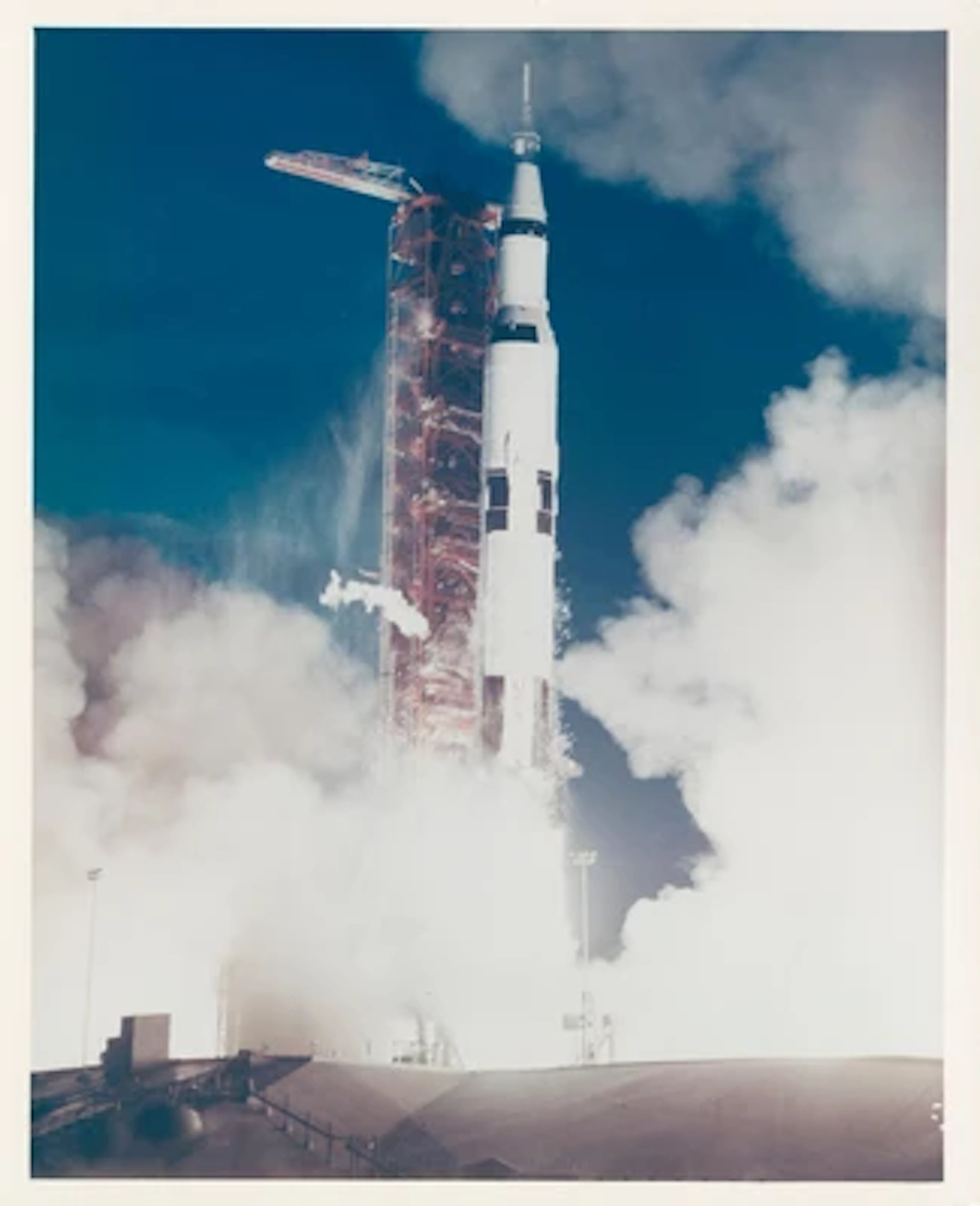 APOLLO 4 - Liftoff of the first Saturn V