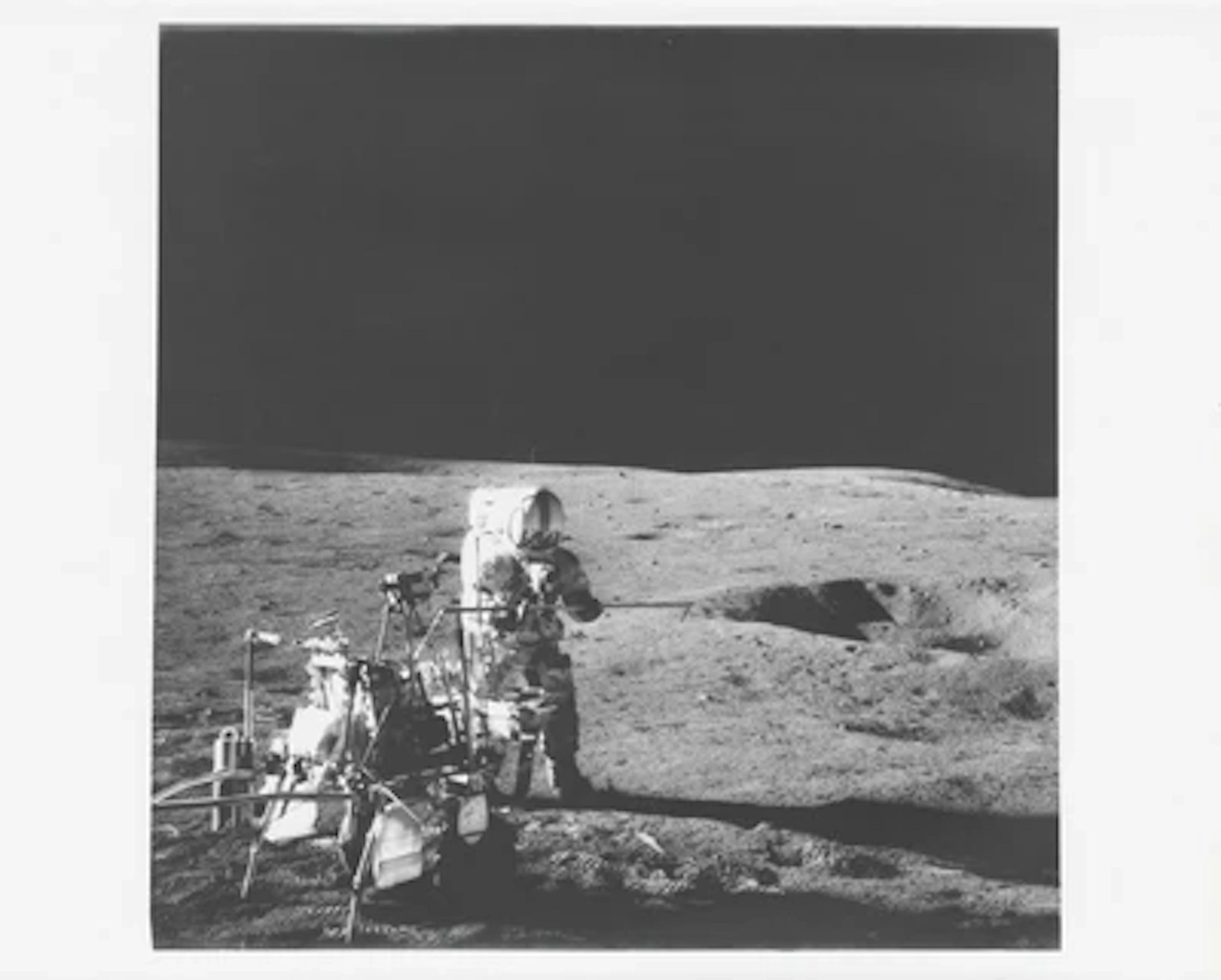 APOLLO 14 - Alan Shepard and the Met on the Way to Cone Crater