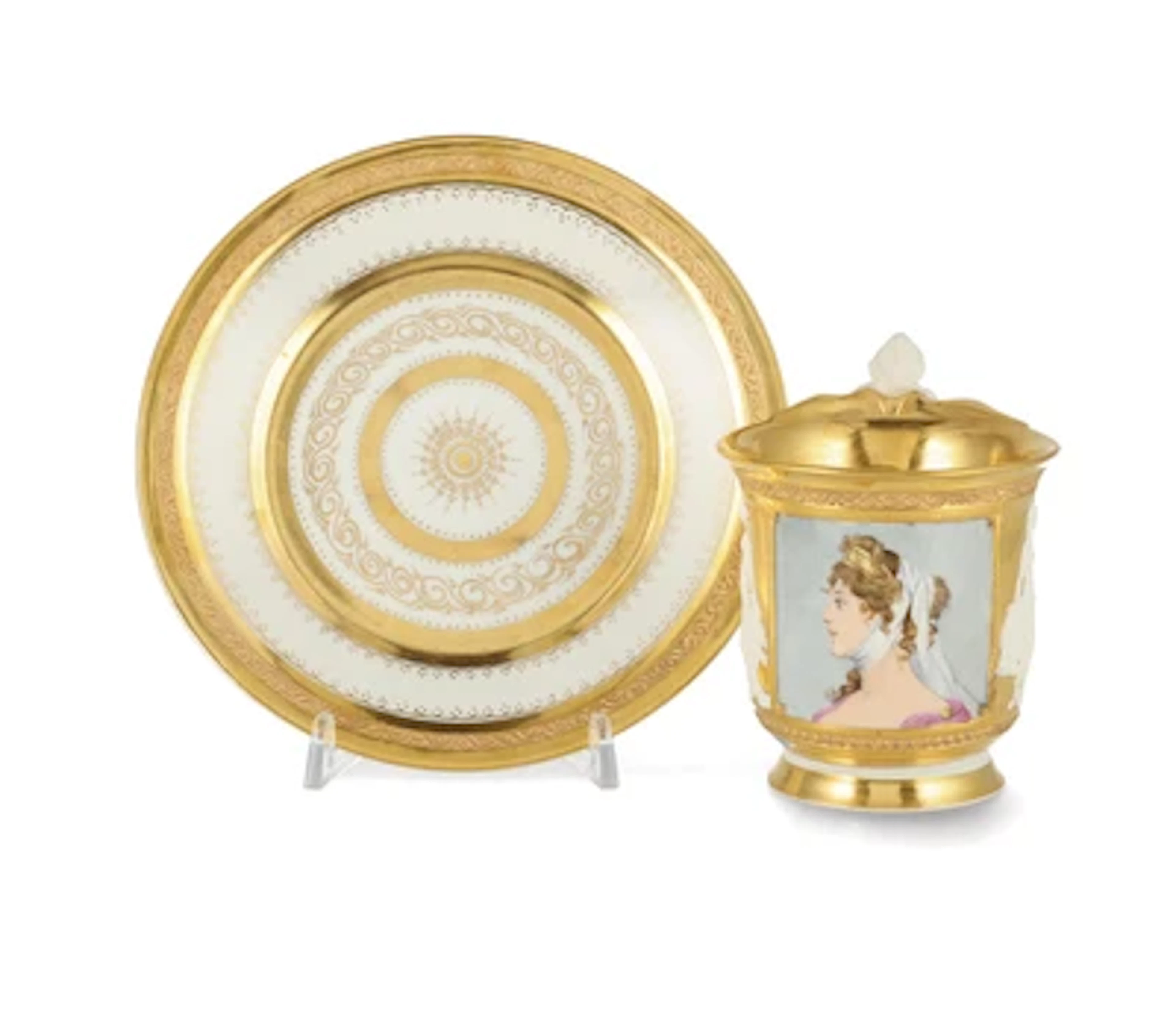 Patriotische Prunktasse mit Untertasse „Königin Luise“, KPM-Berlin 1908–10