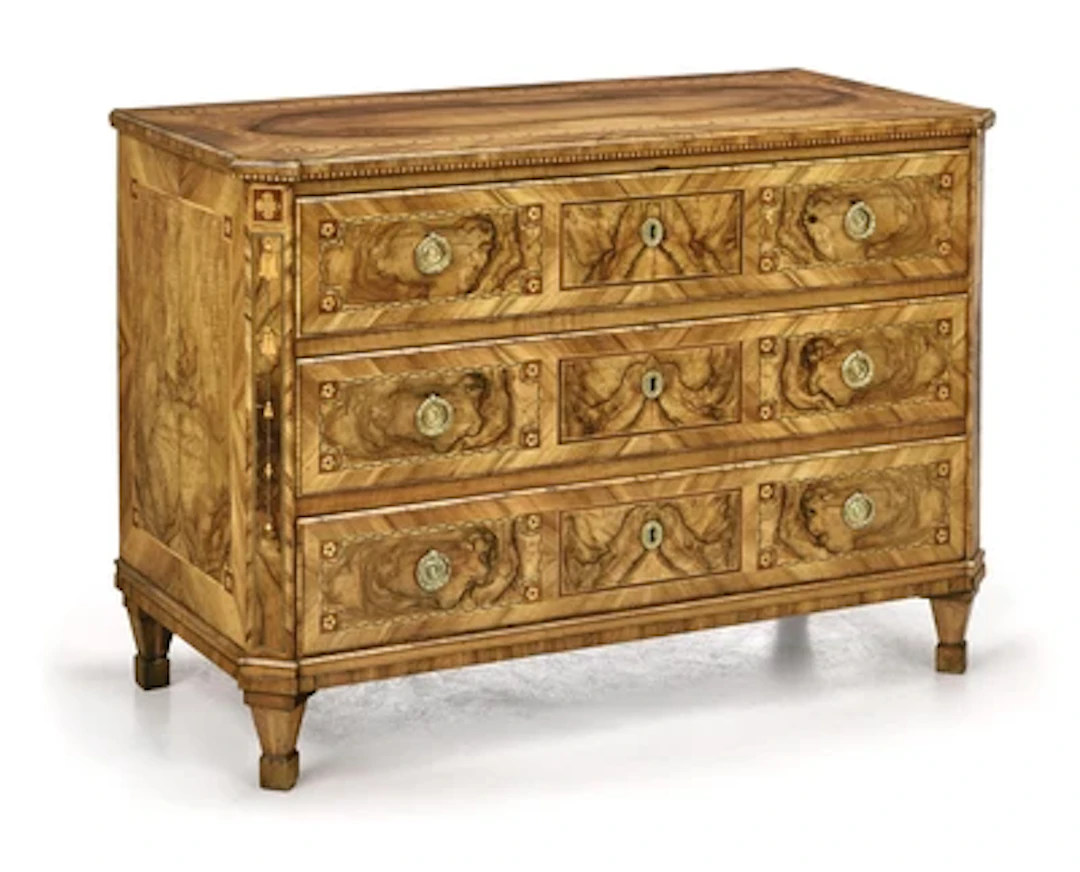 A Salon Commode