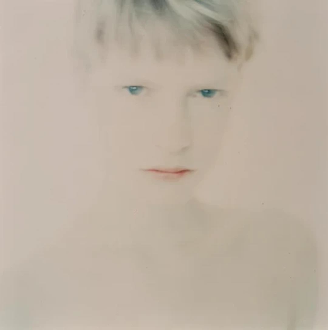 Marie-Jo Lafontaine *