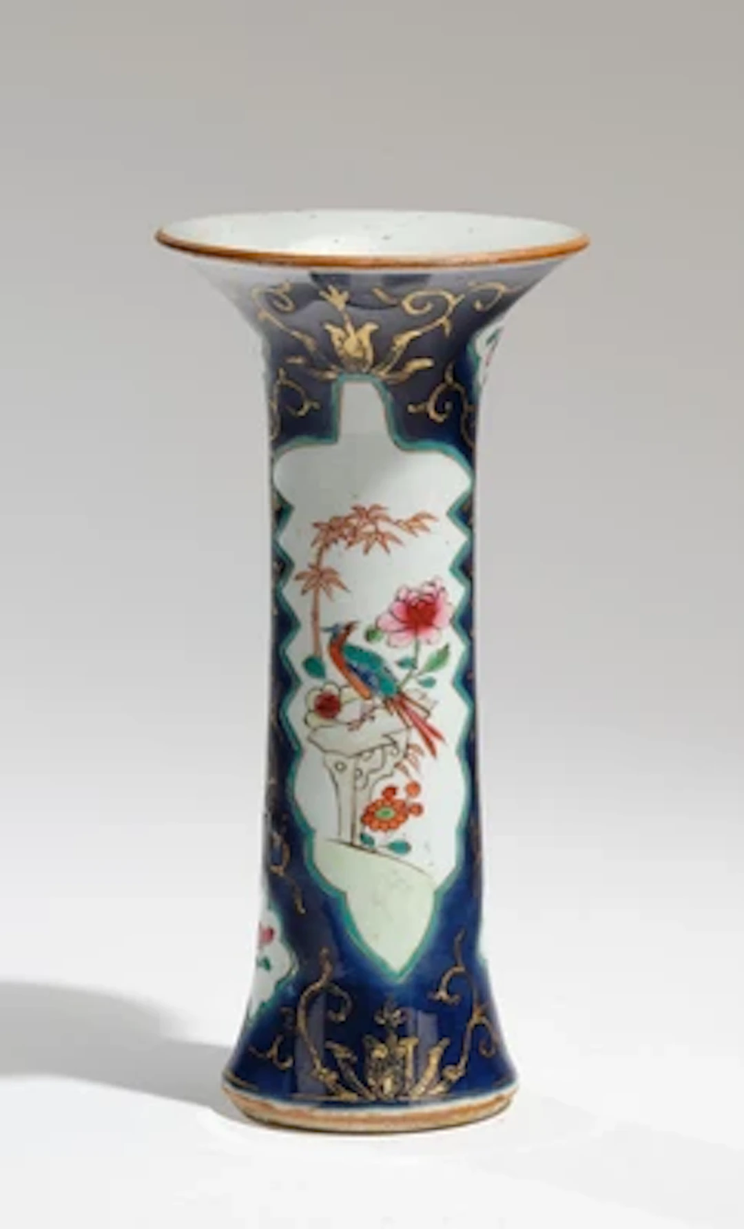 Famille rose Vase, China, 18. Jh.