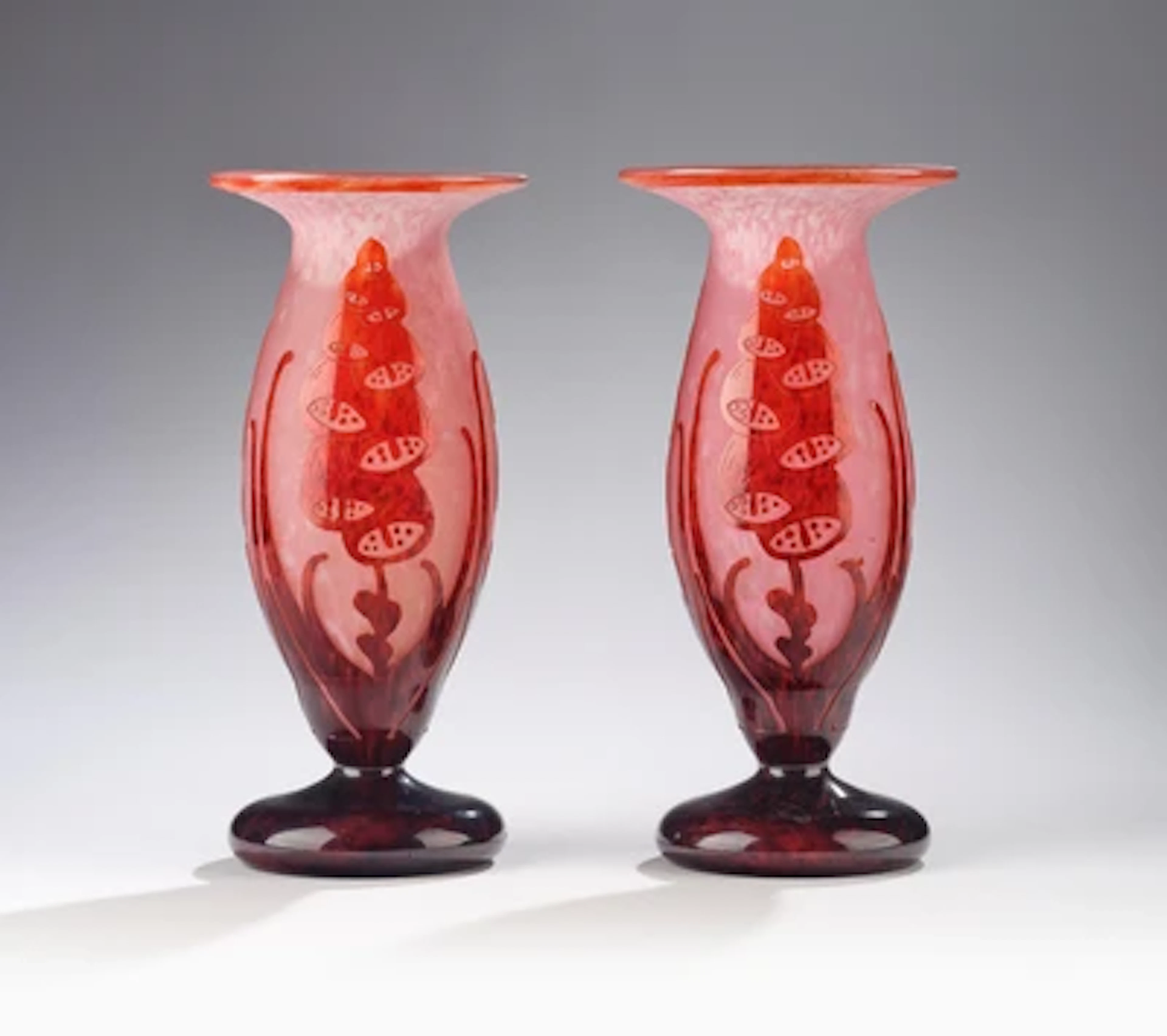 A pair of vases, "Digitalis", Verreries Schneider, Epinay-sur-Seine, 1924-27