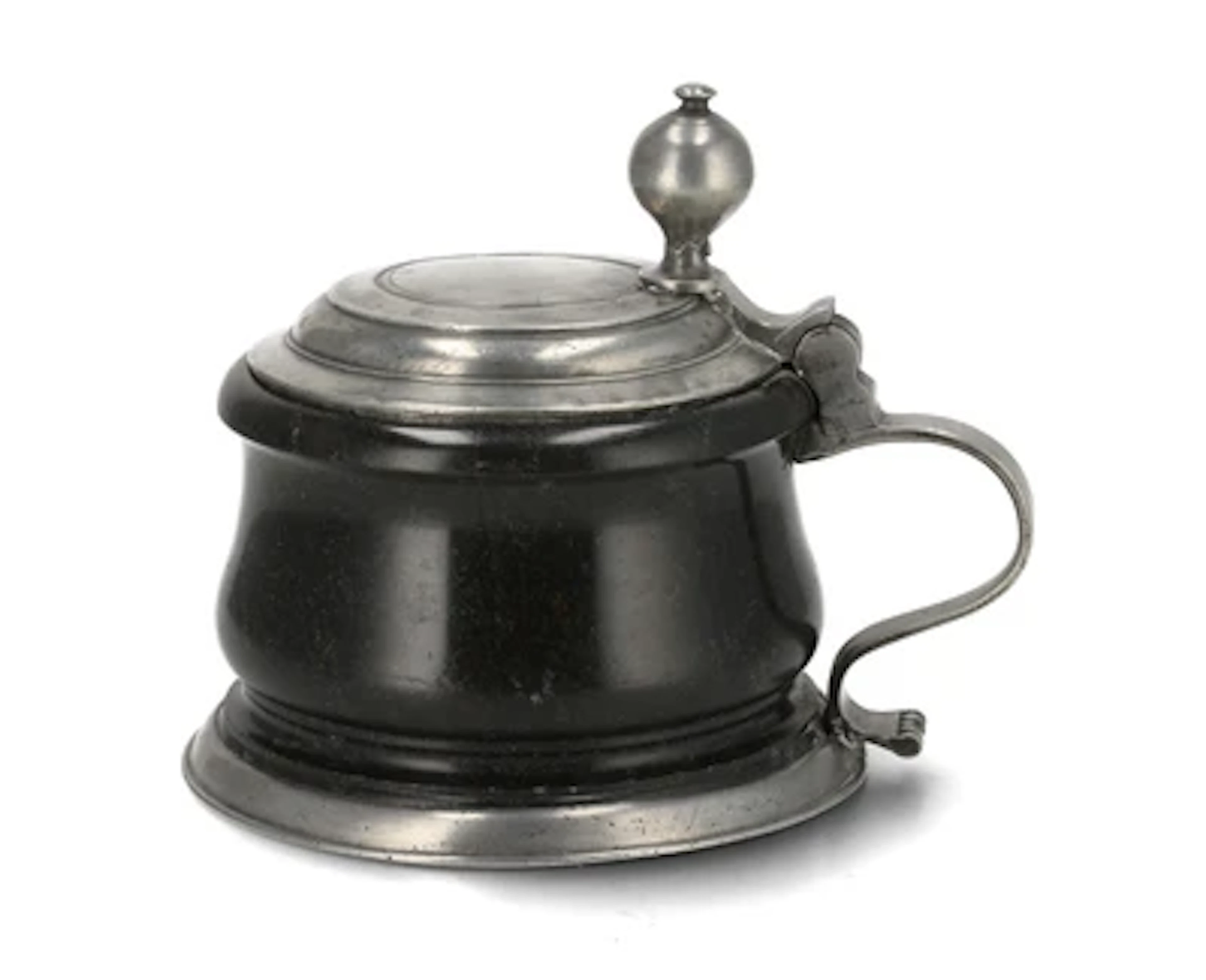 A Saxon Serpentine Tankard with Cover