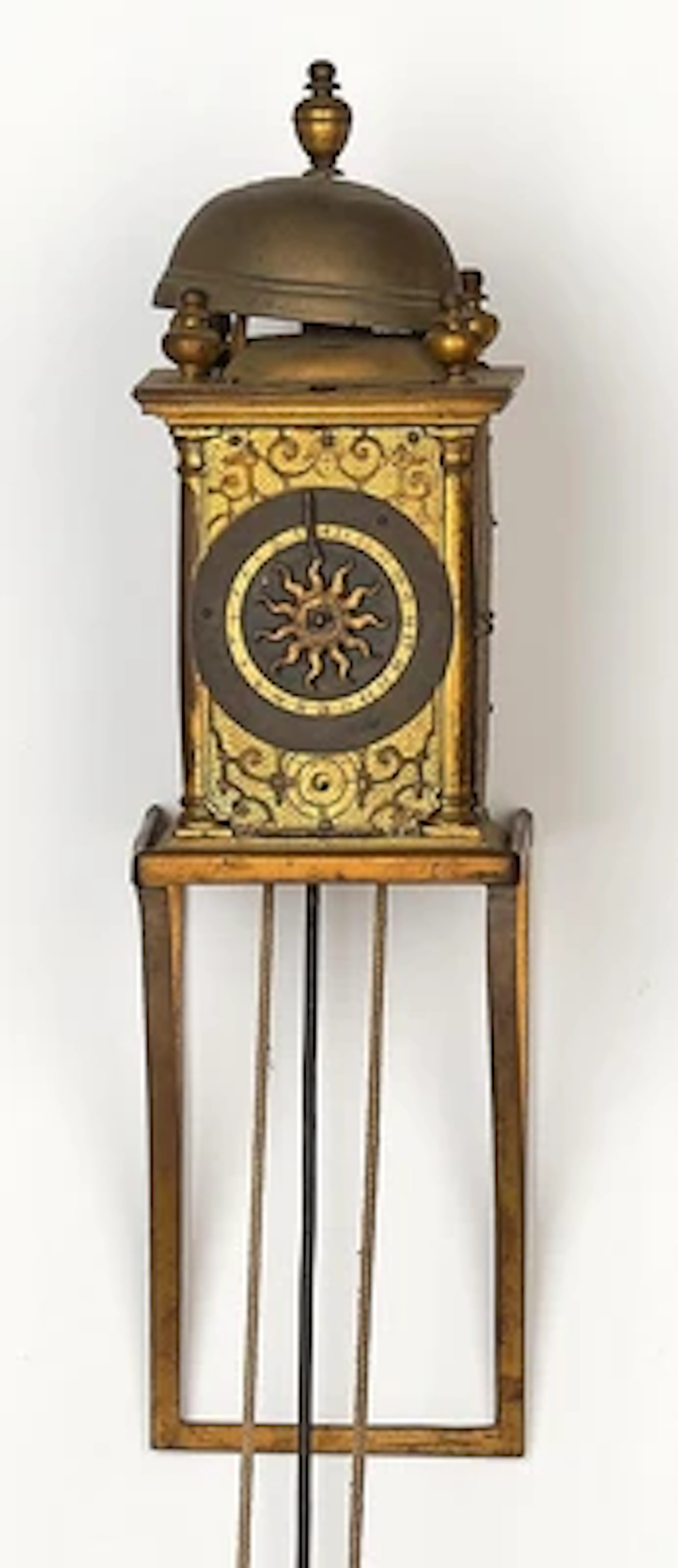 Kleine Bronze Wanduhr im Renaissancestil