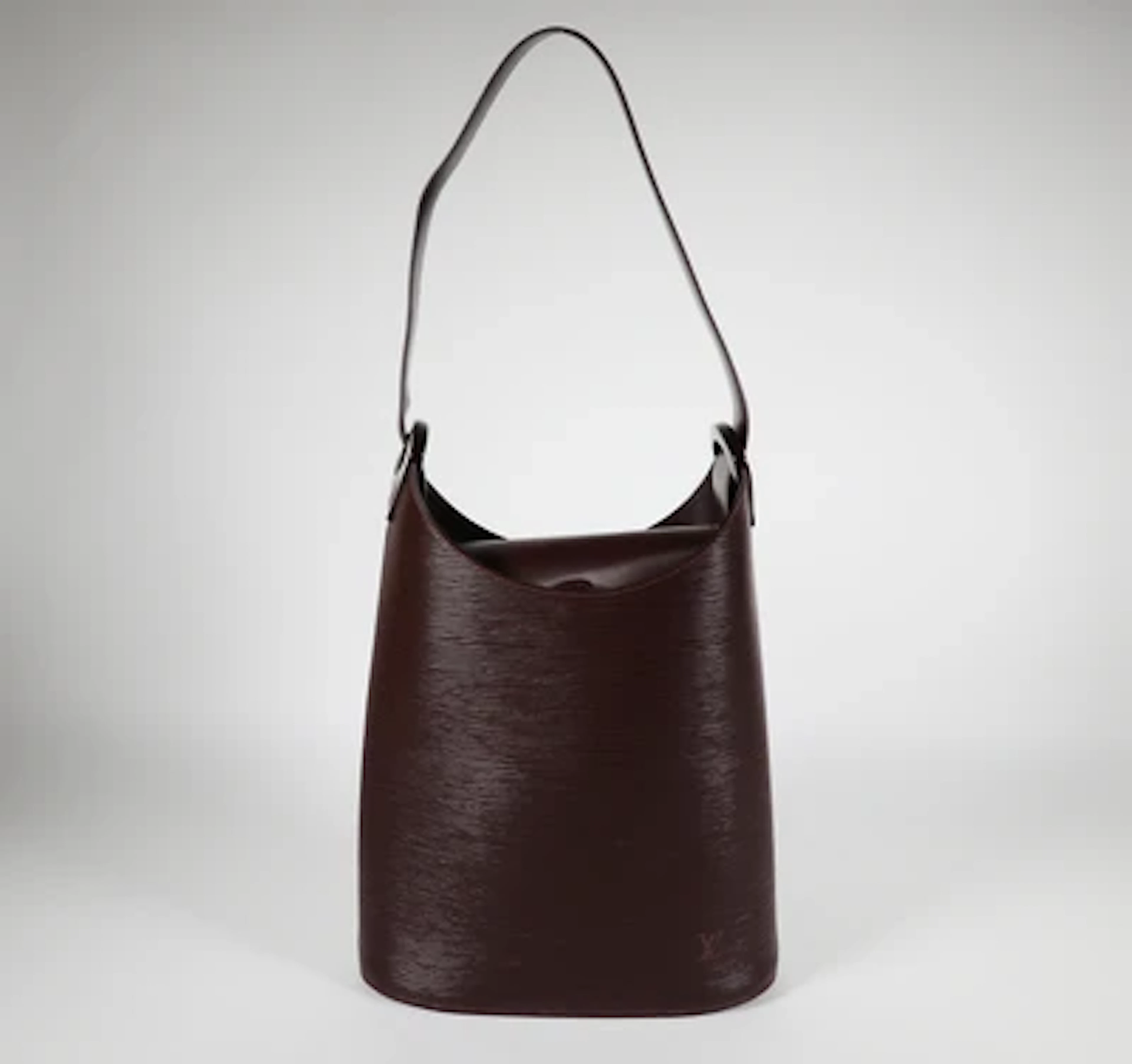 LOUIS VUITTON Verseau