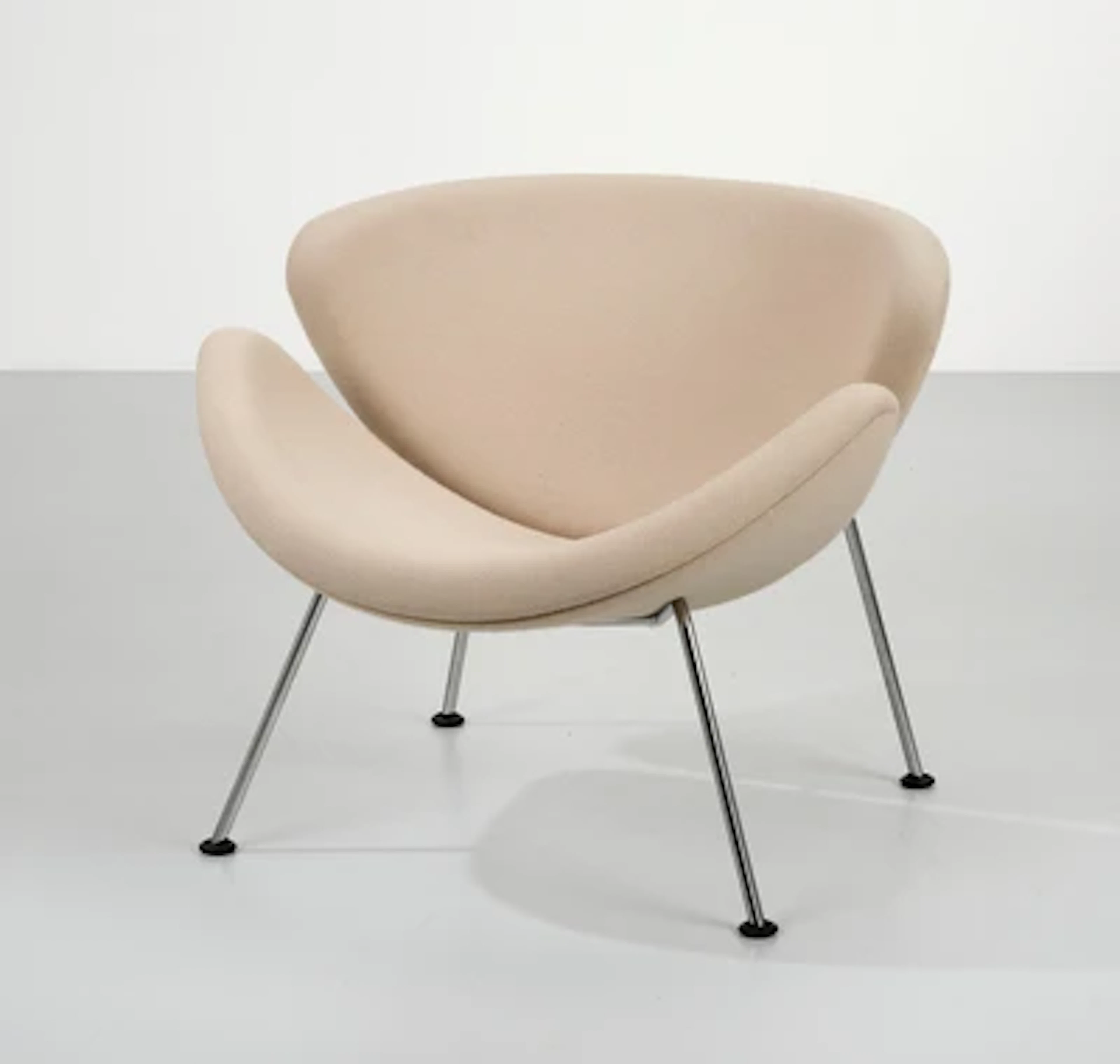 A lounge chair mod. Orange Slice F 437, designed by Pierre Paulin
