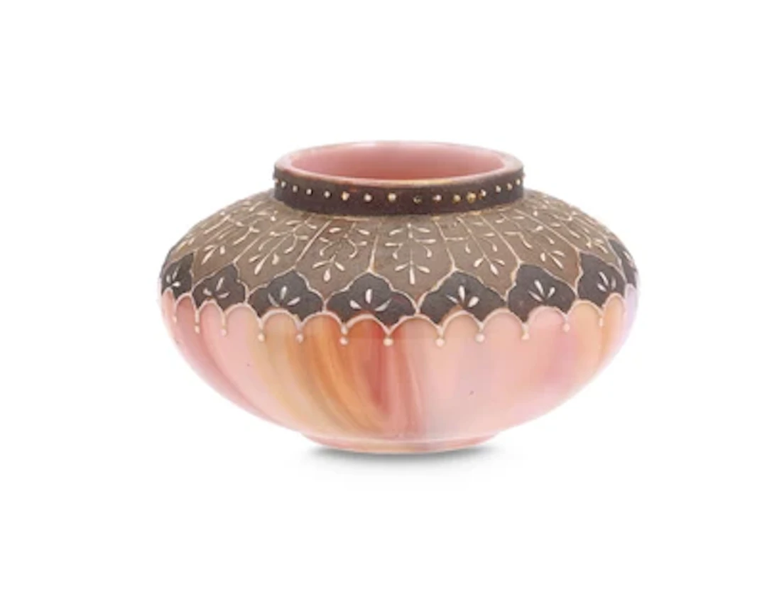 Vase mit Dekor 'Coralene Ornament', Johann Lötz Witwe, Klostermühle, um 1887/88