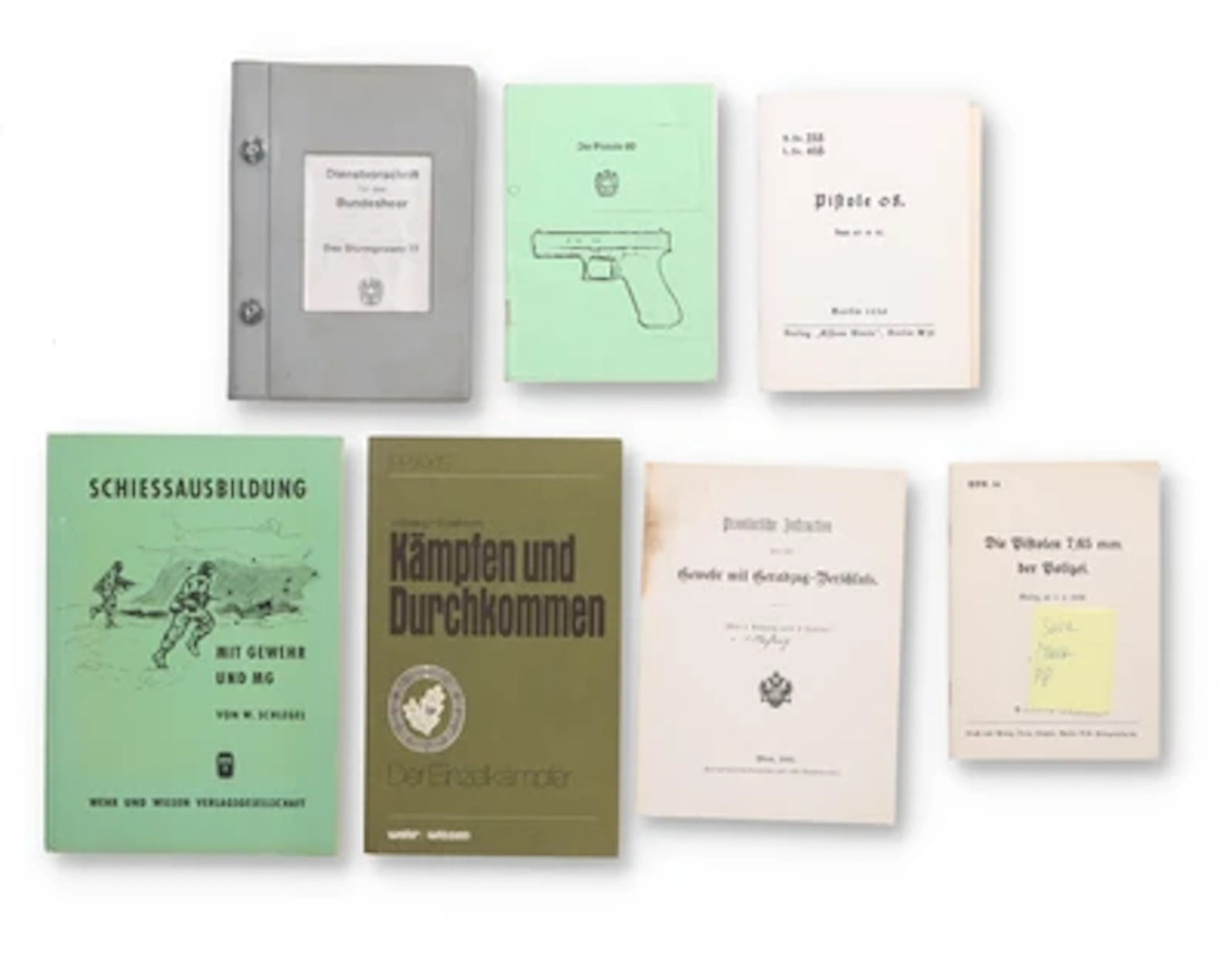 Konvolut bestehend aus sieben Dienstvorschriften/Beschreibungen