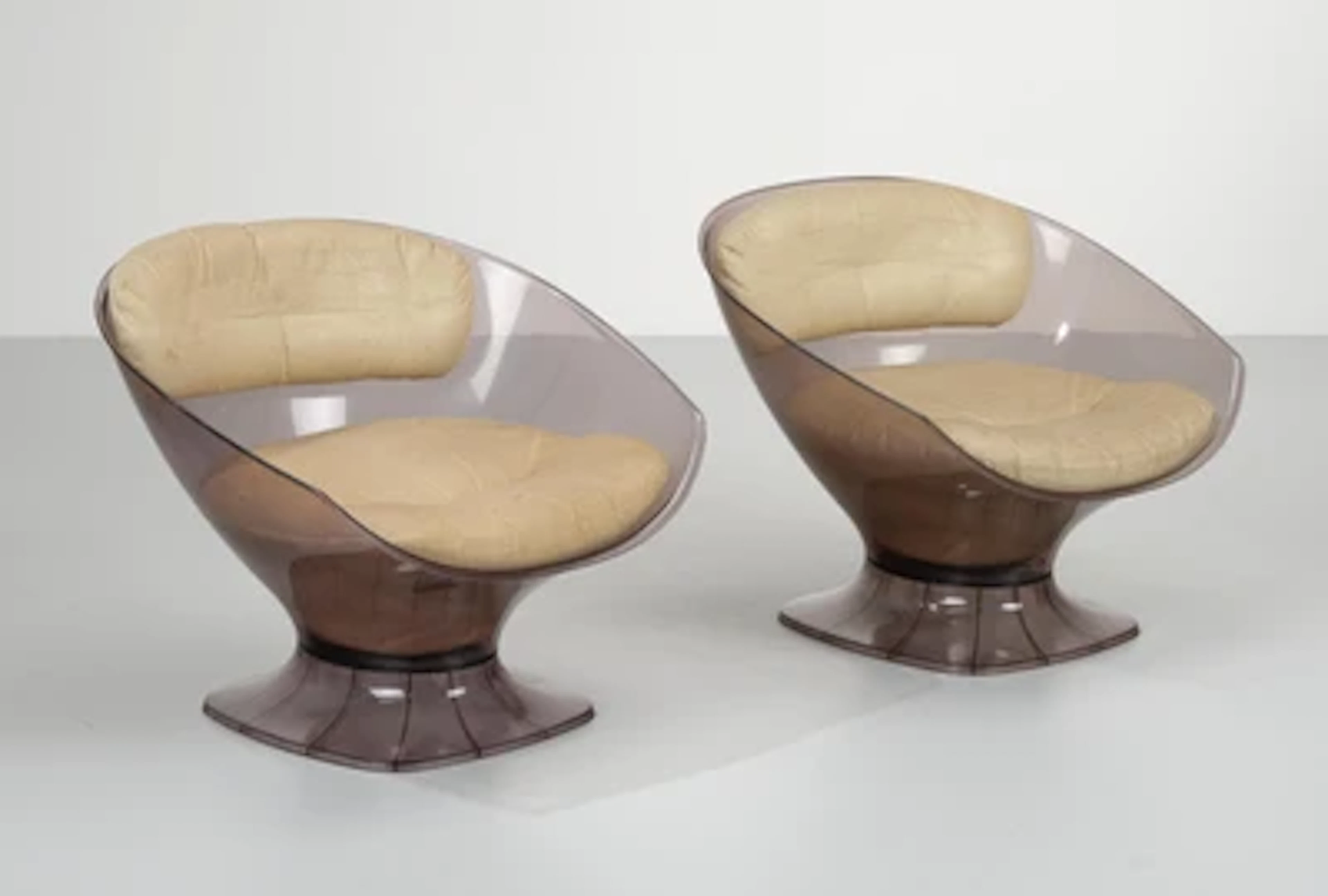 Two lounge chairs mod. Lucite Pod, Raphael