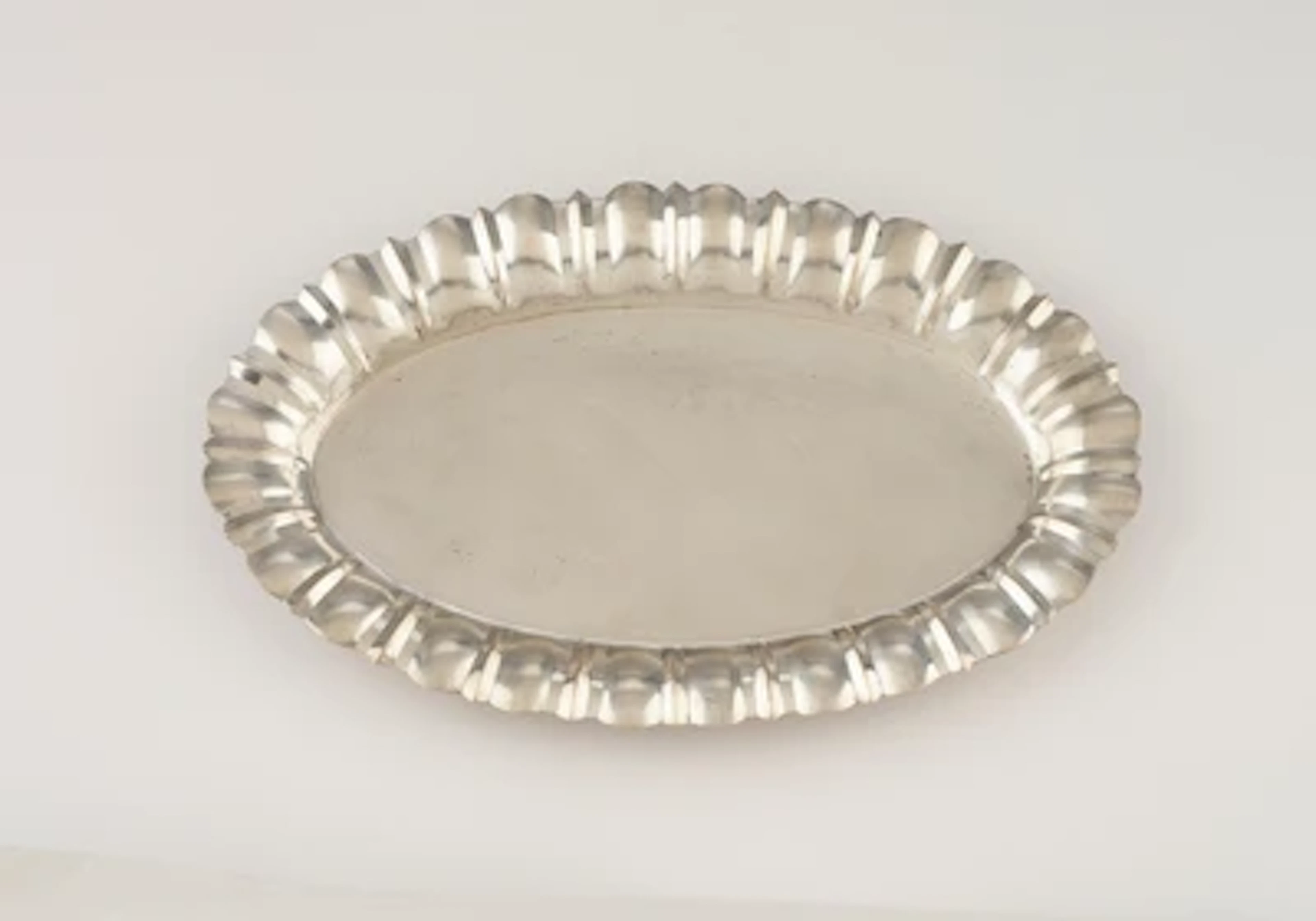 Ovales Tablett aus Silber, Jarosinski & Vaugoin, Wien, nach Mai 1922
