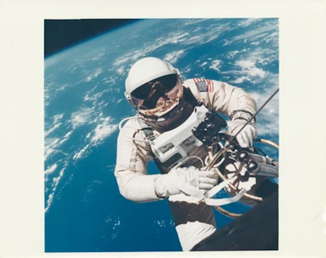 GEMINI IV - The First Photograph of a Human in Space