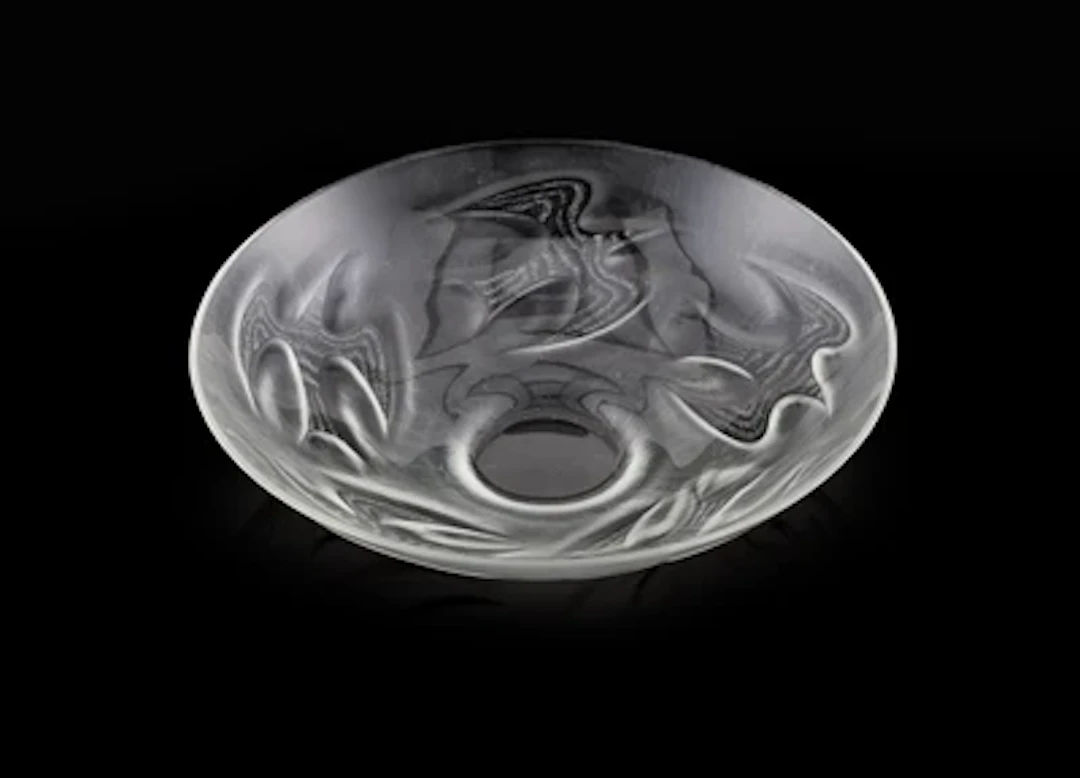 A plate with swallow decoration, Kunstgewerbeschule Stuttgart, department