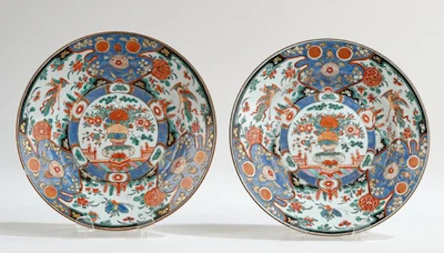 Zwei Imari Teller, China, 18. Jh.
