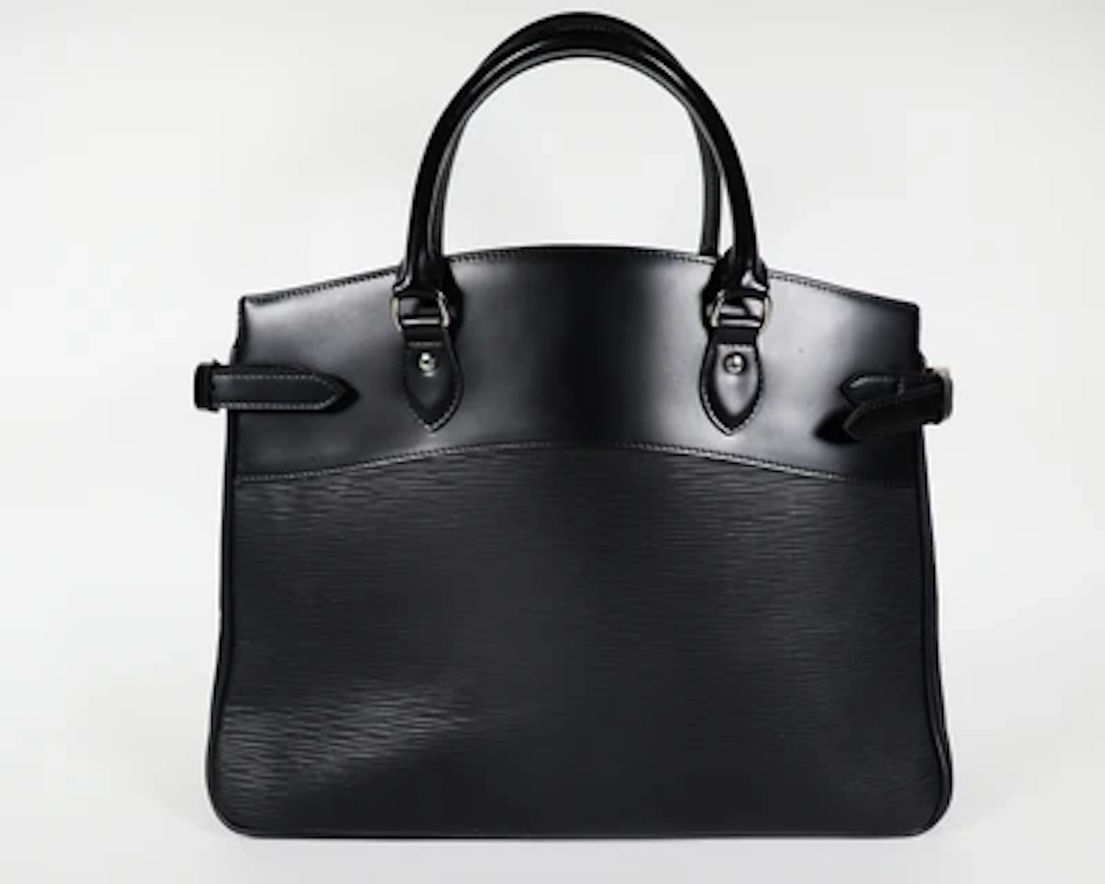 LOUIS VUITTON Passy