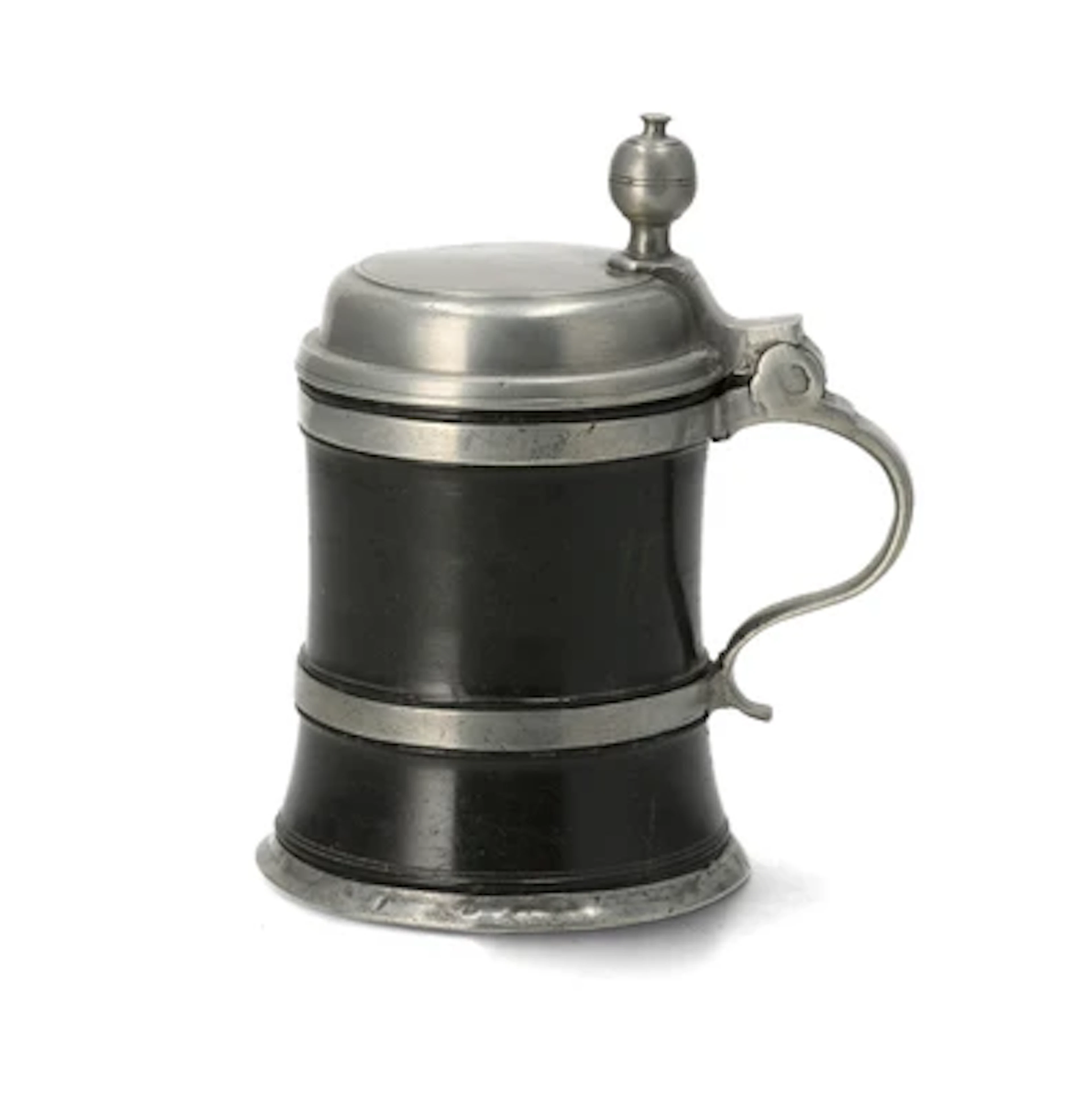 A Saxon Serpentine Tankard with Cover