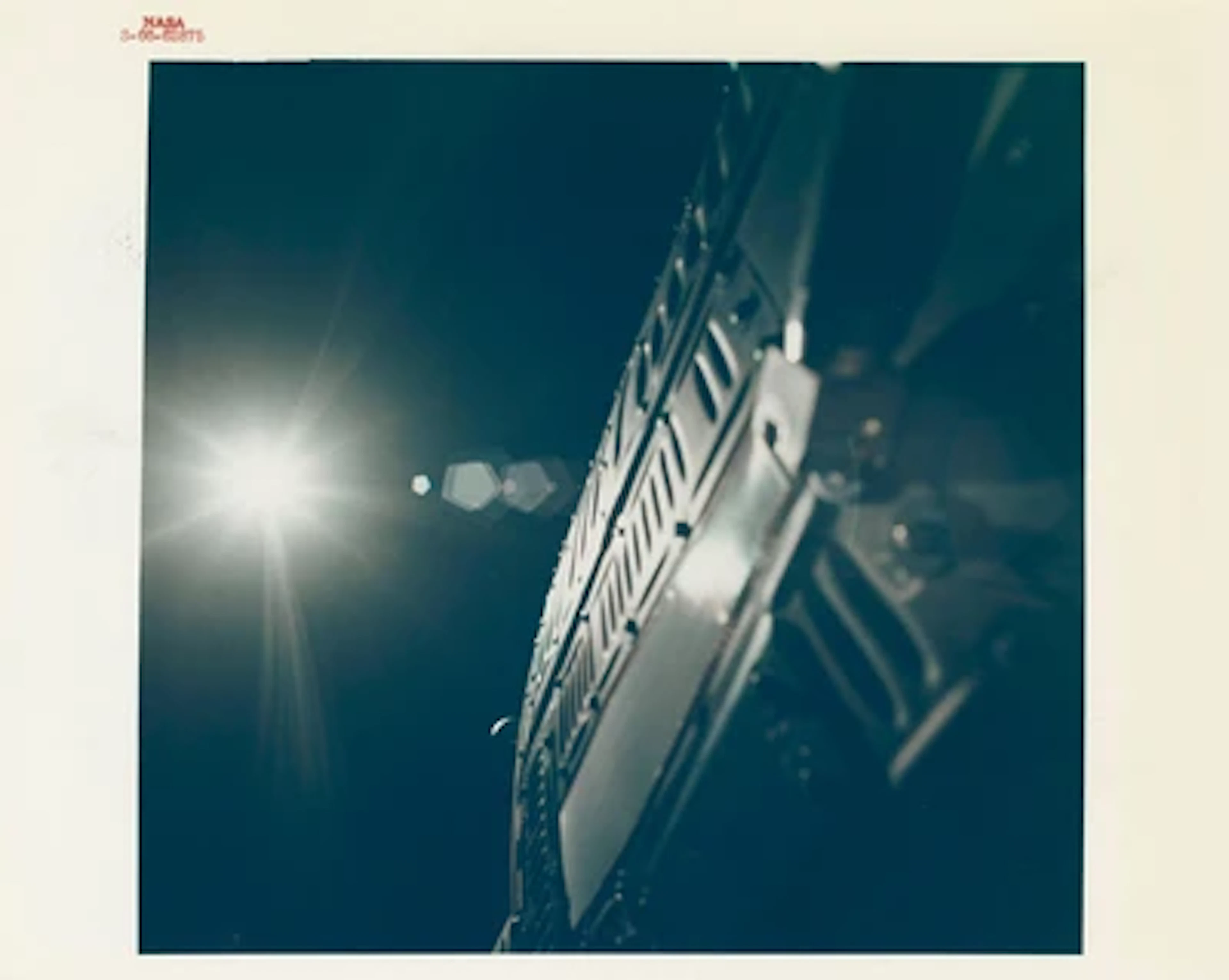 GEMINI XII - Sunrise over Gemini During the Stand-Up EVA