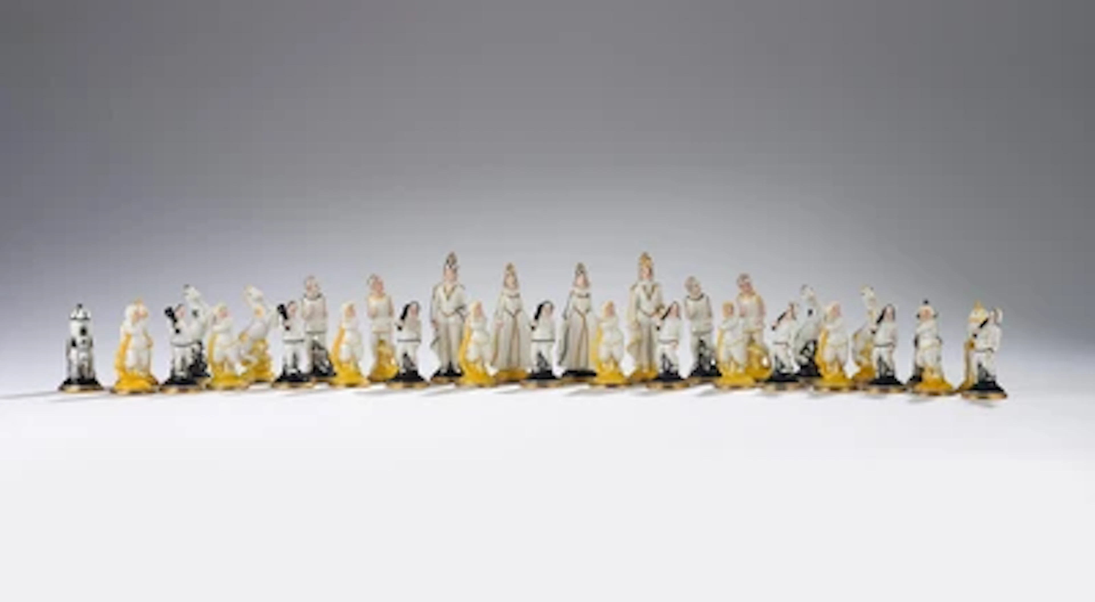 Mathilde Szendrö-Jaksch, komplettes Set mit 32 Schachfiguren, Modellnummer: 1518, Entwurf: 1924, Wiener Porzellanmanufaktur Augarten