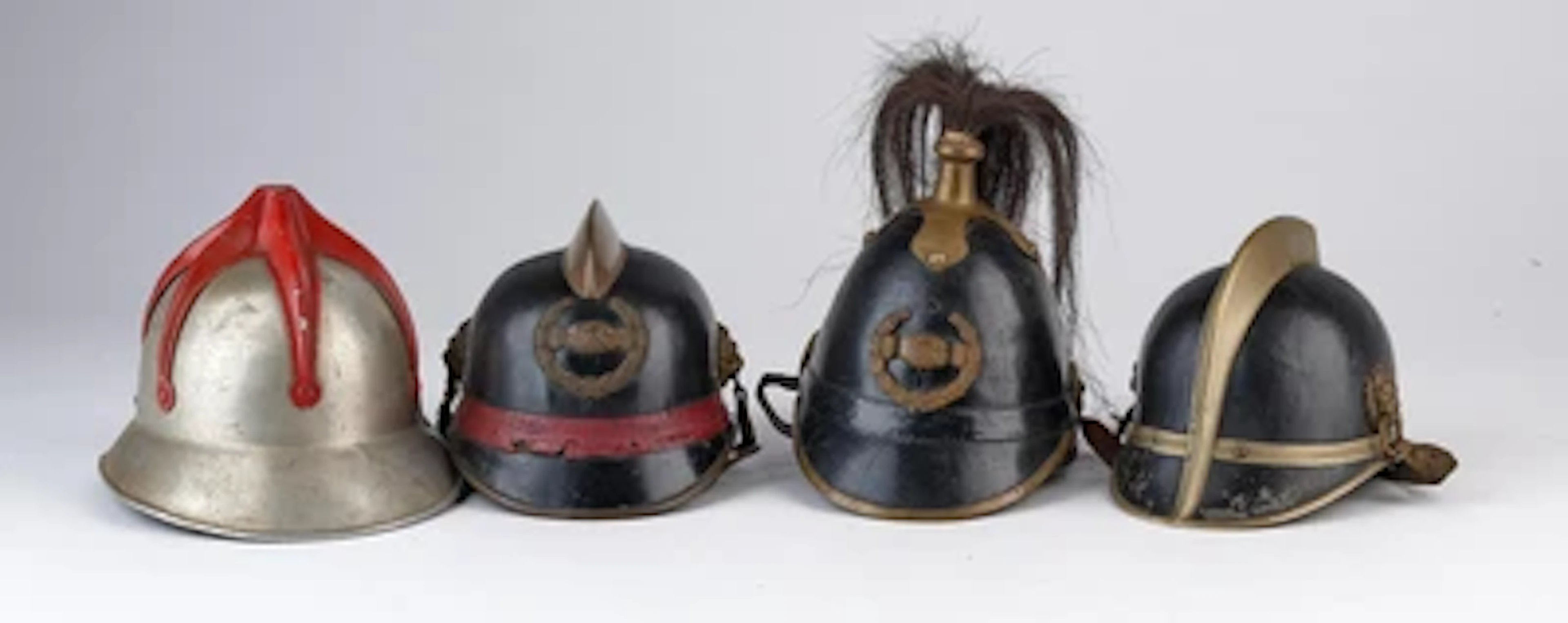 K. u. k. Monarchie: Konvolut von 3 Feuerwehrhelmen: