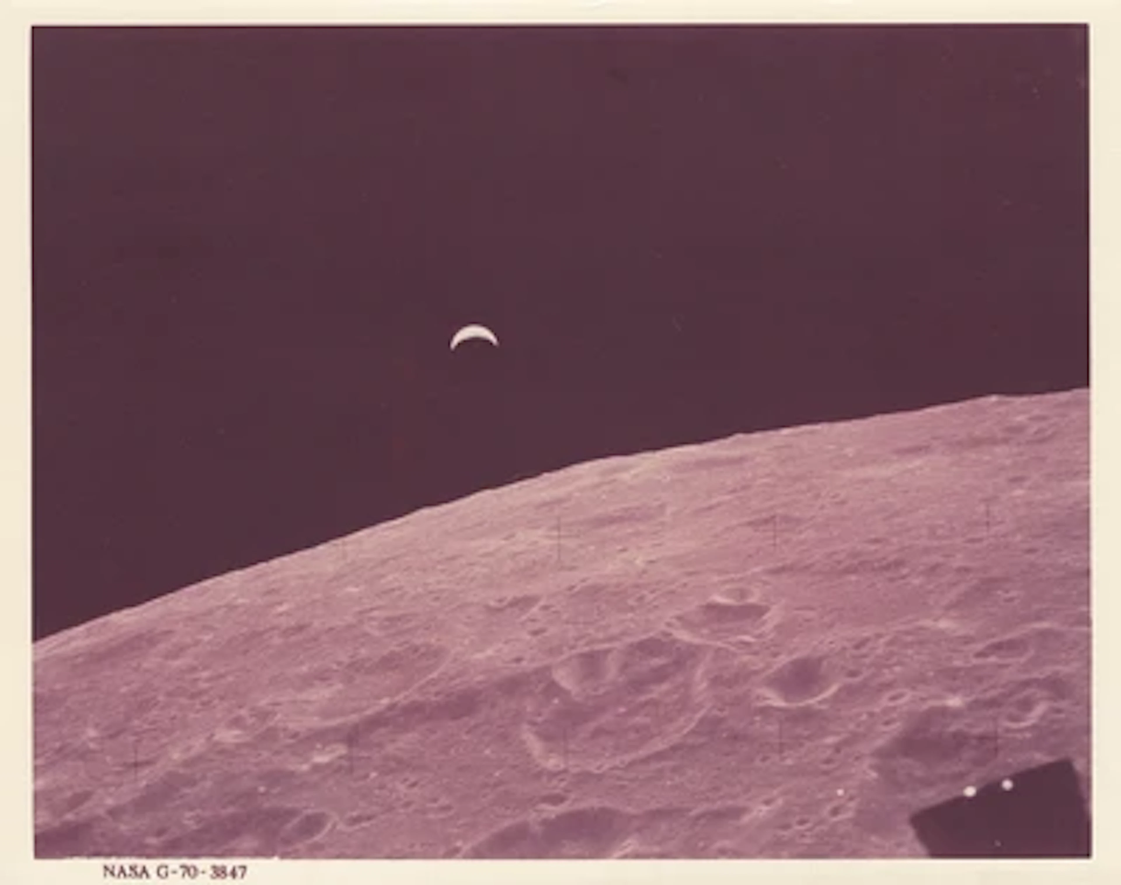 APOLLO 12 - First Crescent Earthrise