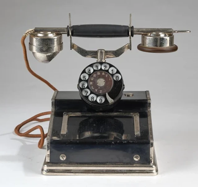 Österreichisches Stufentelefon