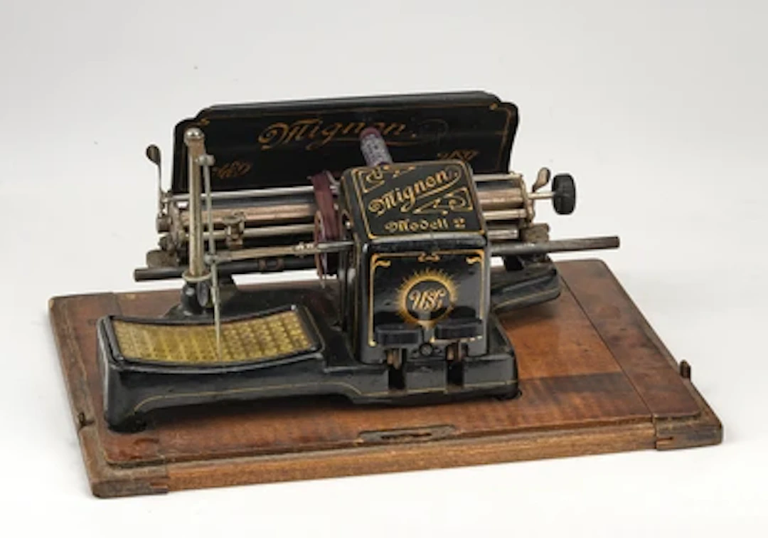 Schreibmaschine MIGNON Modell 2