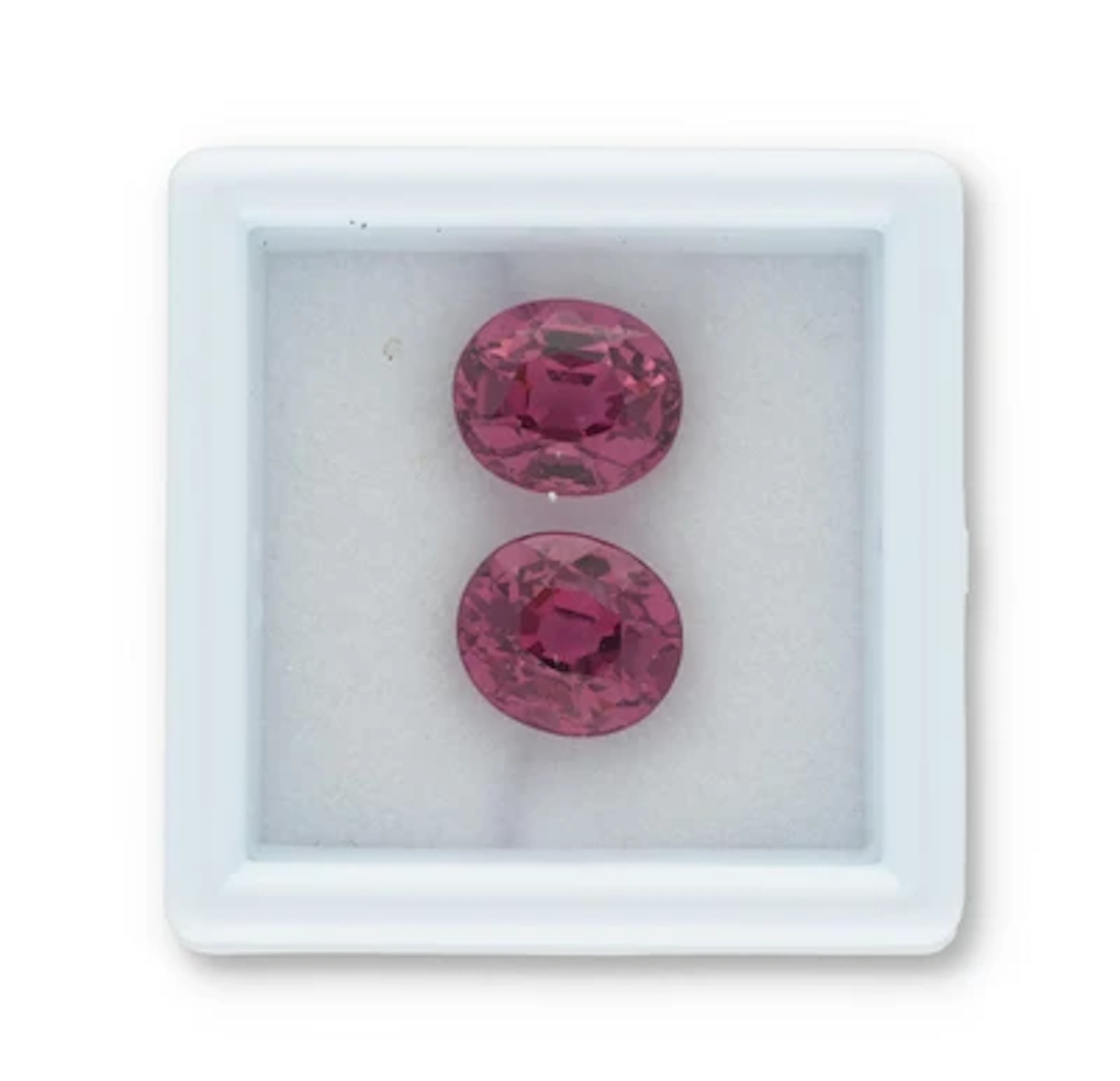 2 lose Granate (Umbalithe) zus. 5,50 ct