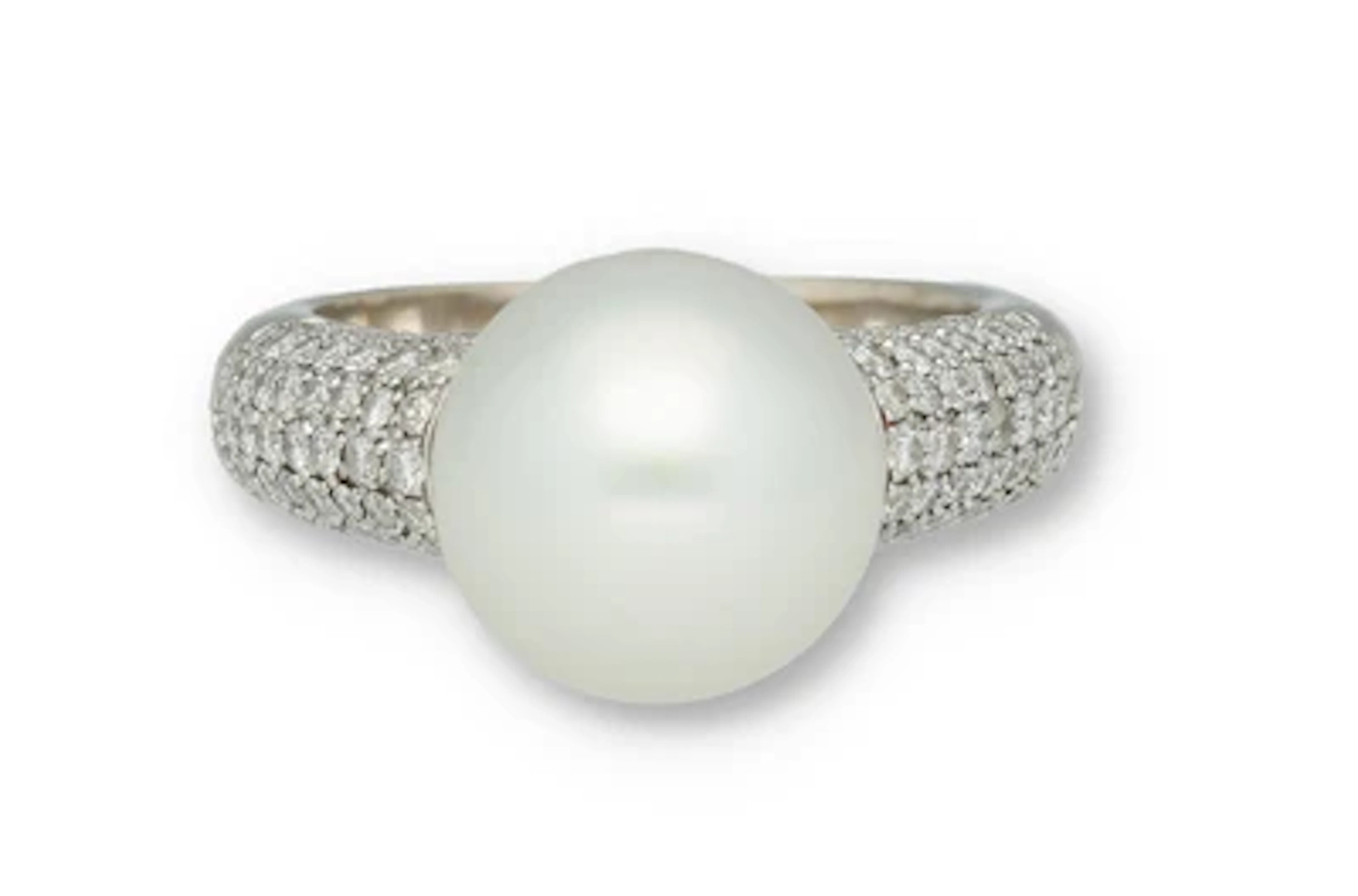 Schullin Südsee Kulturperlen Ring mit Brillanten zus. ca. 0,97 ct