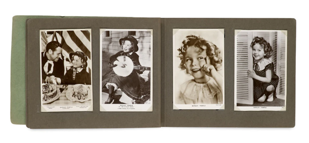 Album mit 40 Photographien …