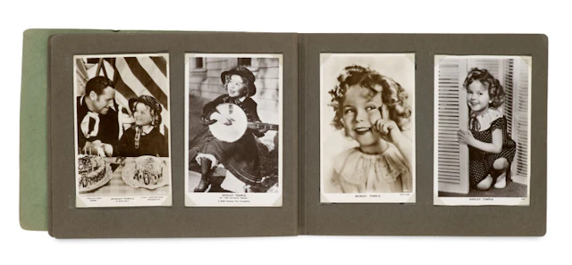 Album mit 40 Photographien …