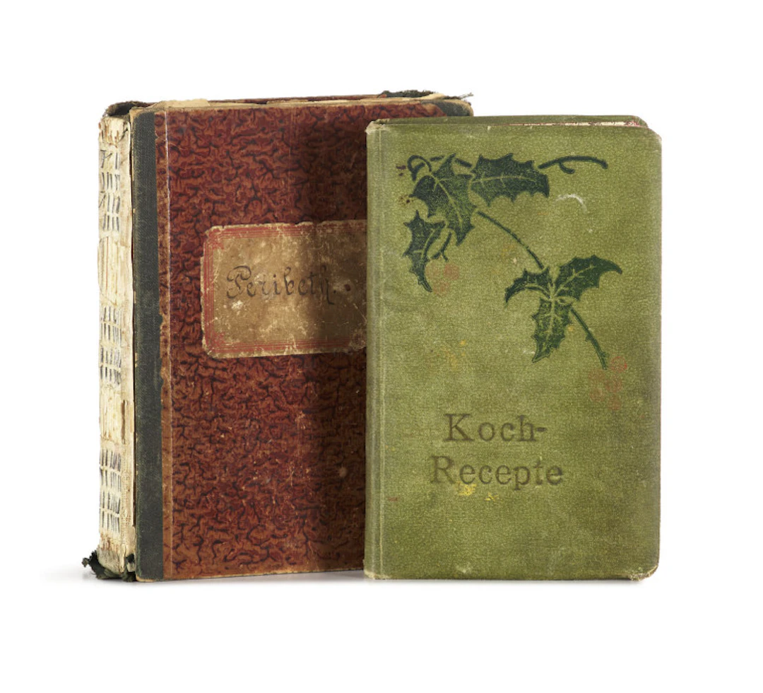 Kochbuch mit ca. 325 Rezepten …