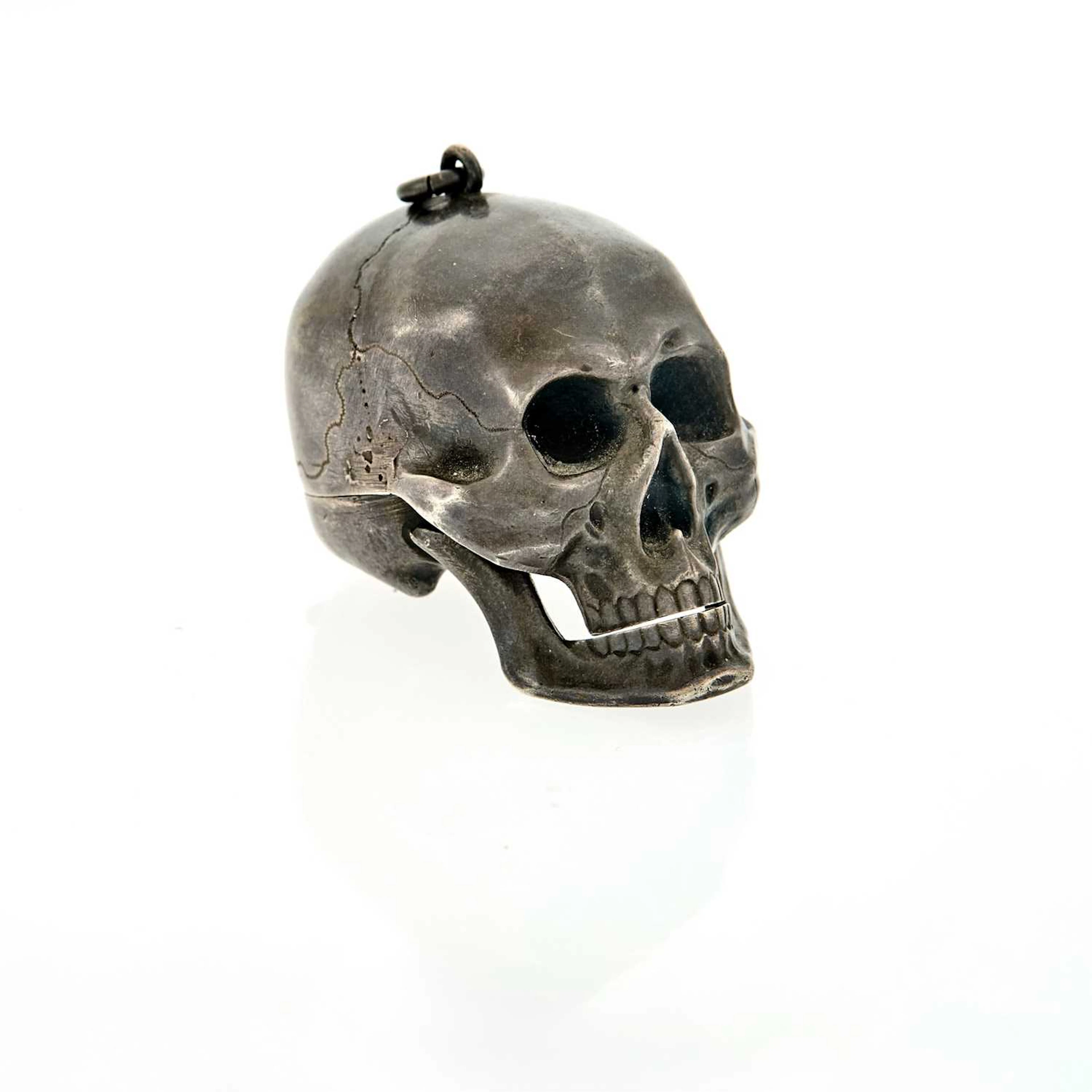 Hamlet Oxidized Silver Skull Pendant-Watch