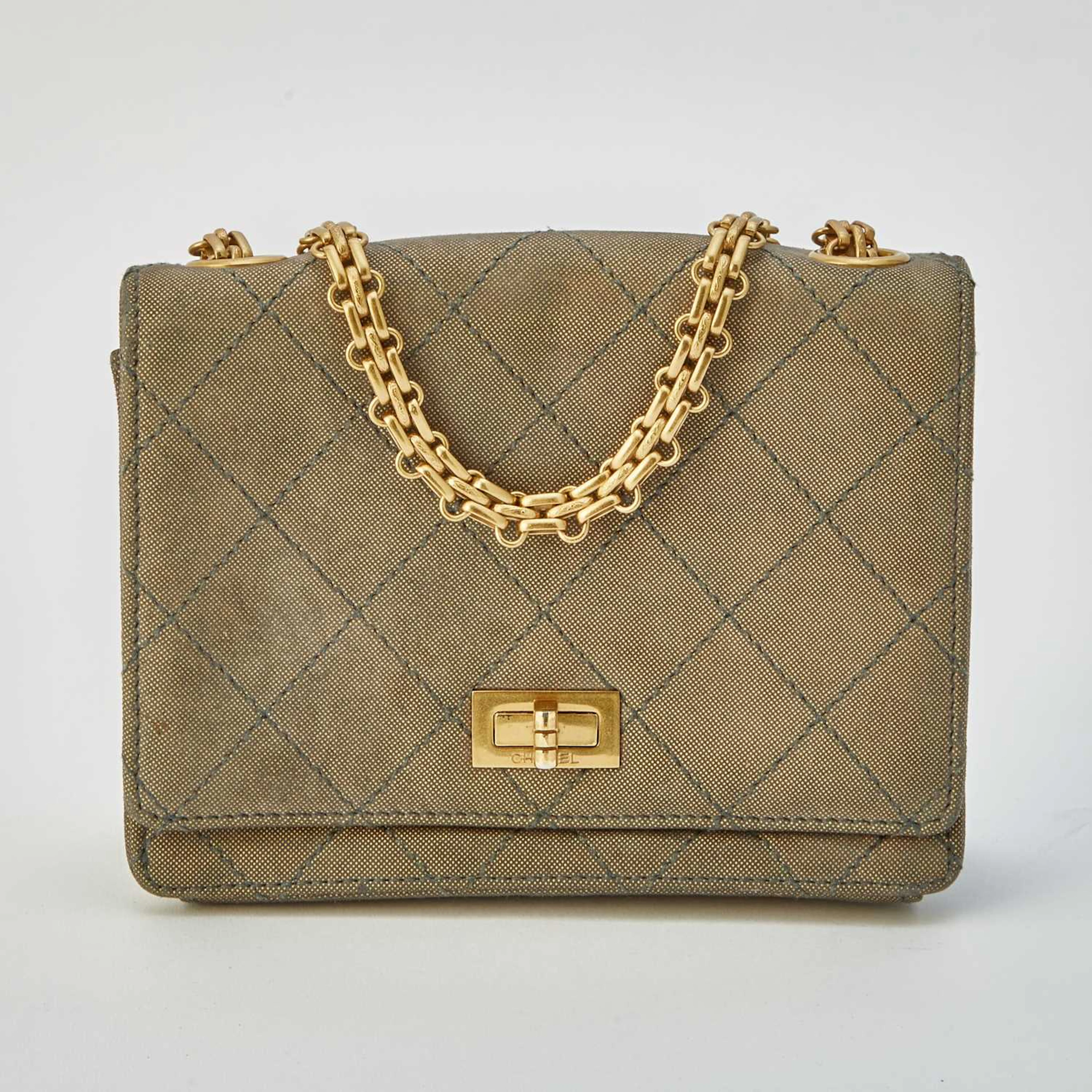 Chanel Grey Iridescent Leather 'Reissue 2.55' Mini Flag Bag