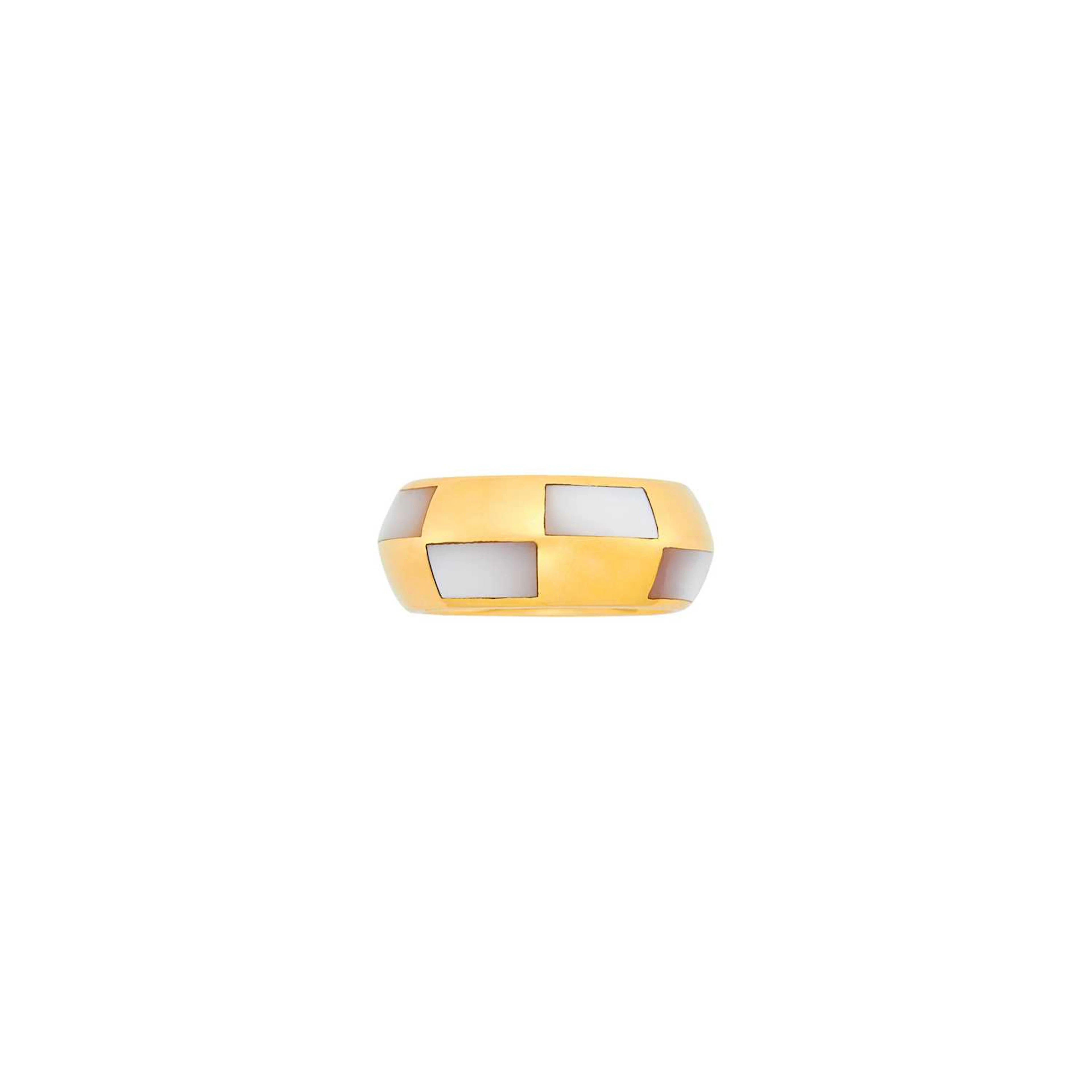 Mauboussin Paris Gold and Mother-of-Pearl Band Ring