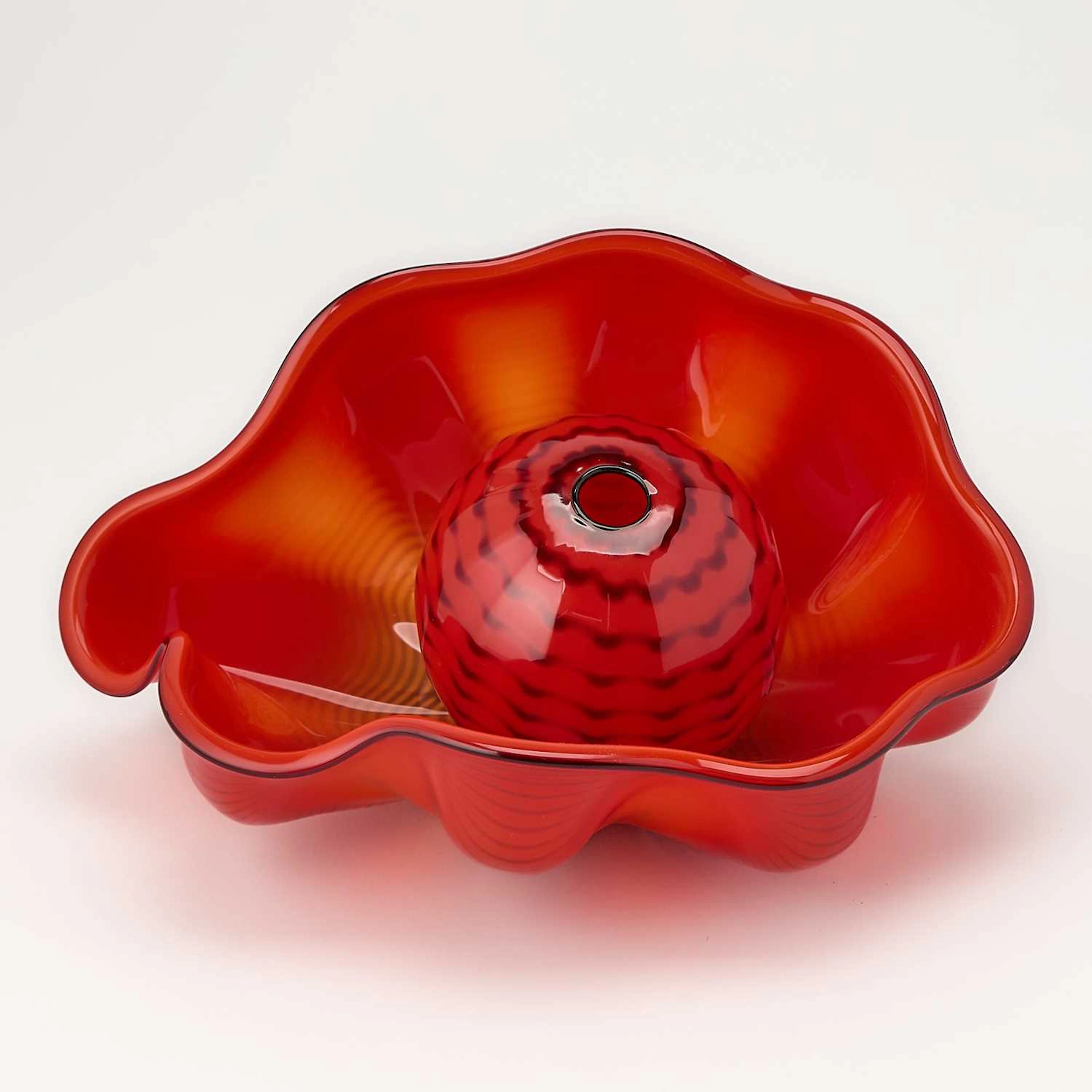 Dale Chihuly Two-Piece Blown Glass Chinese Red Seaform Pair With Black