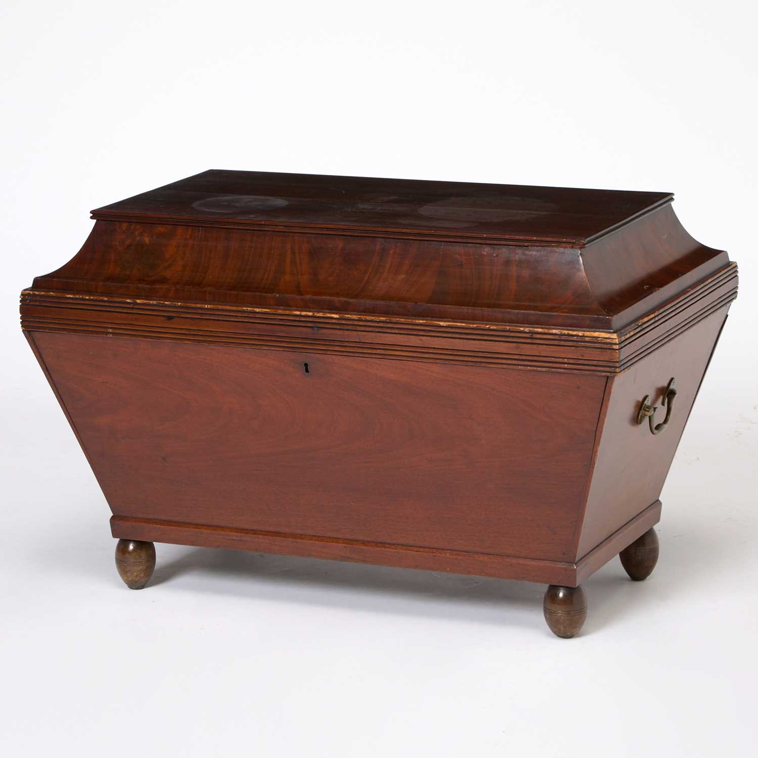 Classical Figured Mahogany Cellarette