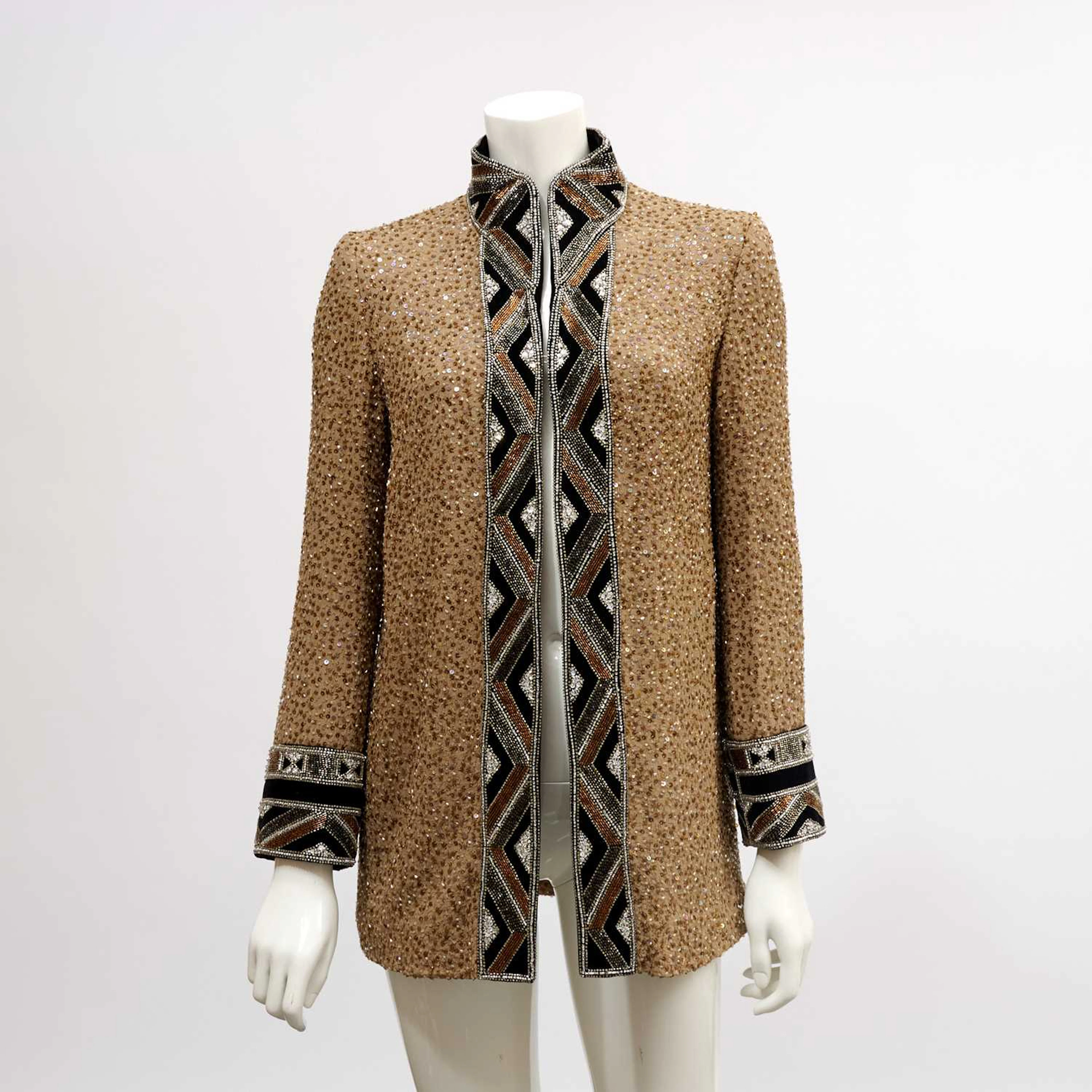 The Bob Mackie-designed beaded evening jacket worn by Carol Burnett