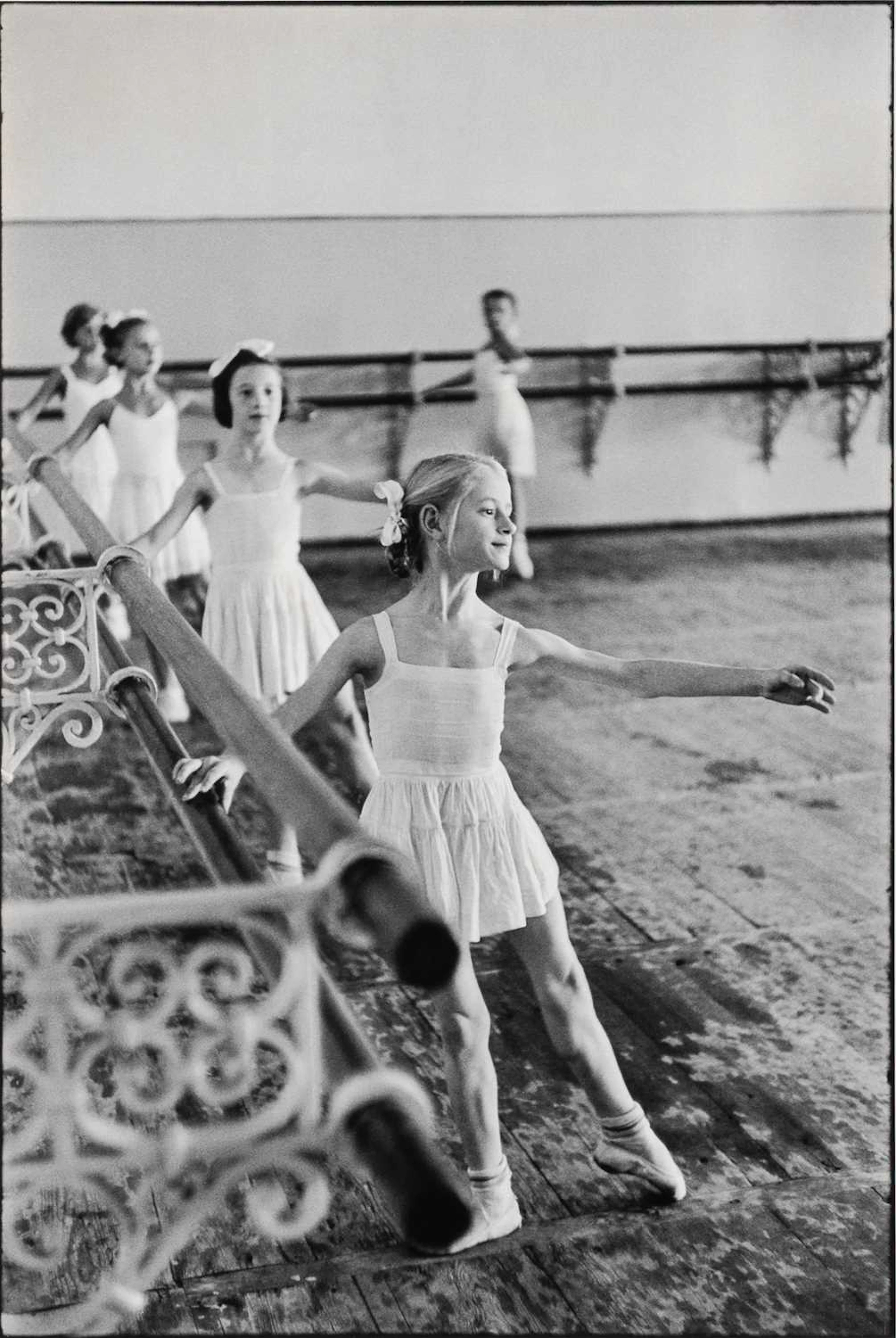 Henri Cartier-Bresson, Bolshoi Ballet School, Moscow, USSR, 1954