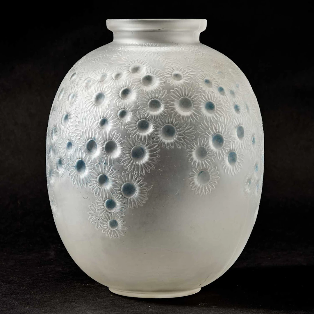 R Lalique Molded Glass "Marguerites" Vase