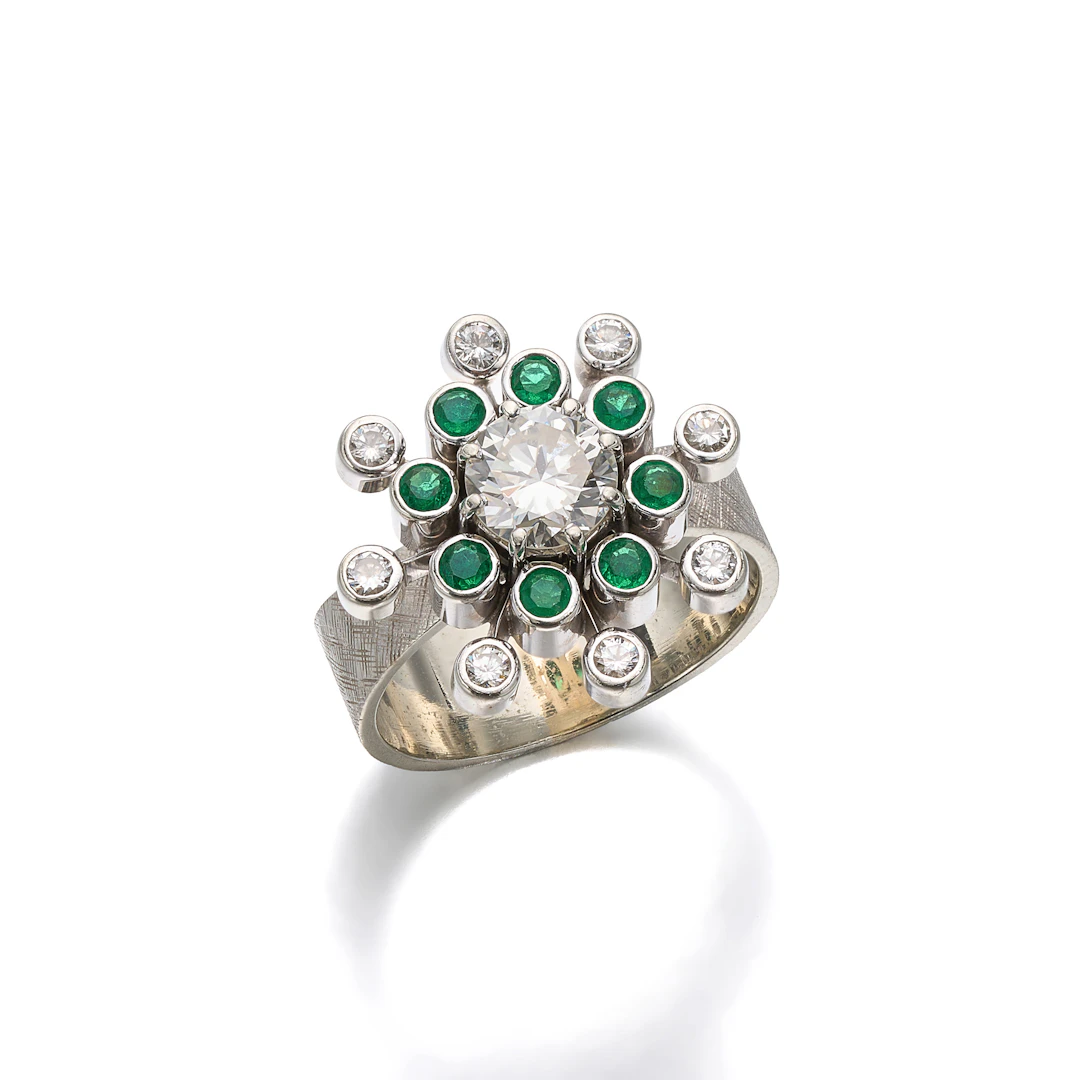 A Diamond, Emerald and White Gold Ring, Cavelti