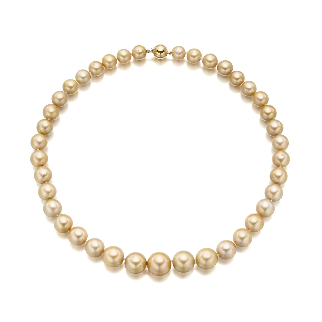 A South Sea Cultured Pearl and Gold Necklace