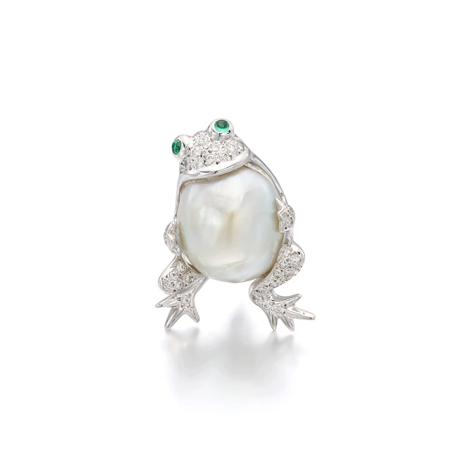 A Cultured Pearl, Diamond, Emerald and White Gold Brooch