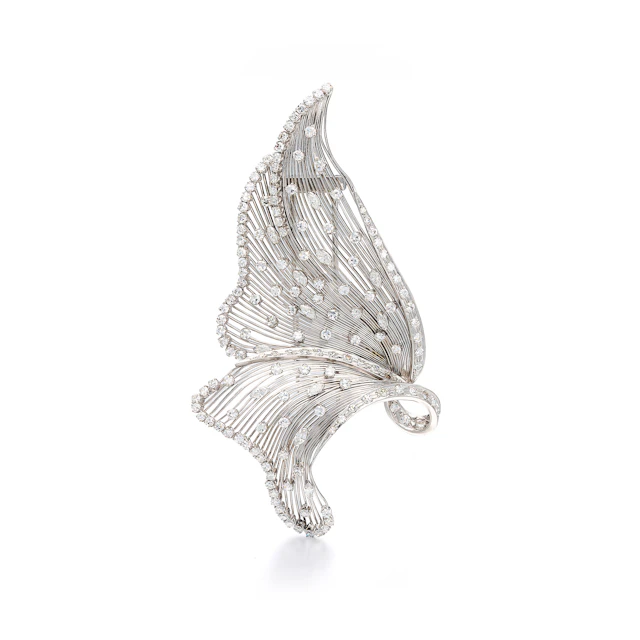 A Diamond and Platinum Clip Brooch